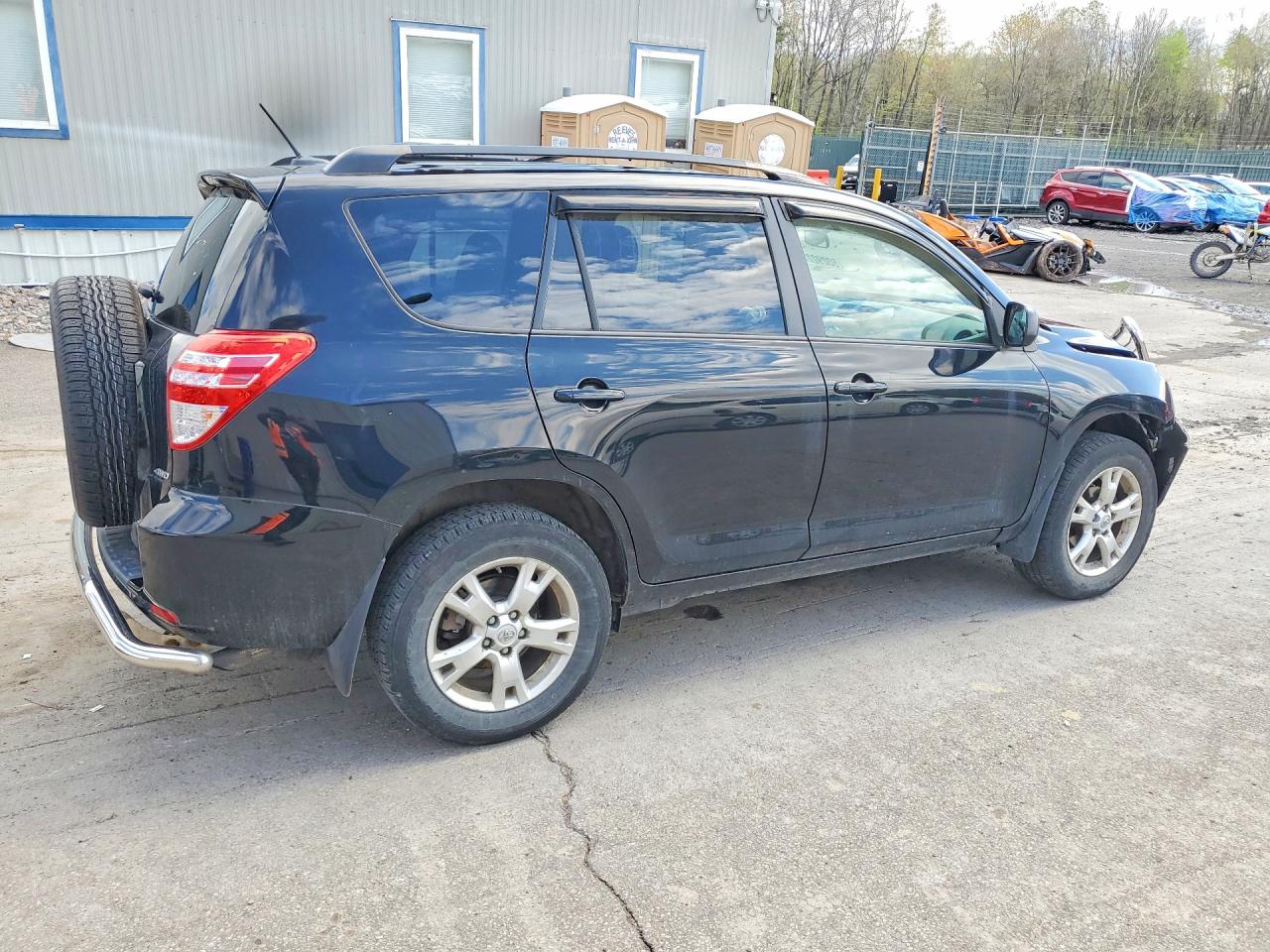 2011 Toyota Rav4 Base Черный vin: 2T3BF4DV3BW172171