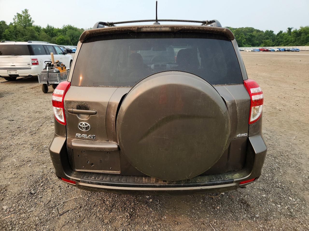 2011 Toyota Rav4 Base Brown vin: 2T3BF4DV3BW177547