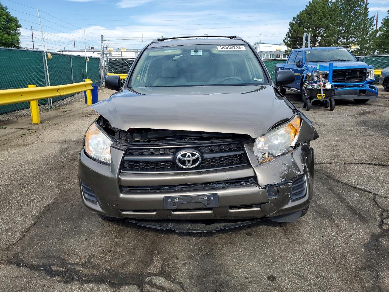 2012 Toyota Rav4 Base Brown vin: 2T3BF4DV3CW198125