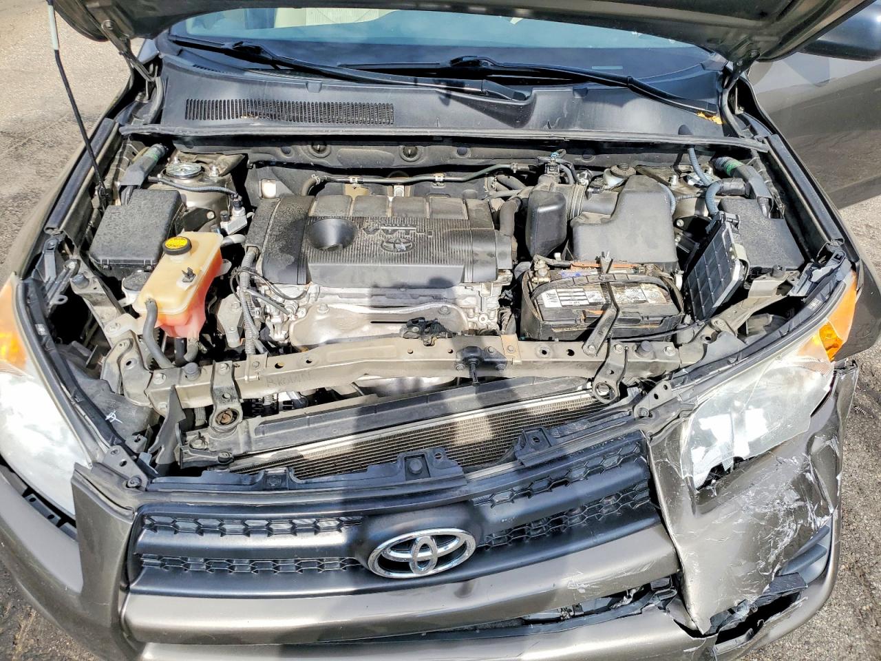 2012 Toyota Rav4 Base Brown vin: 2T3BF4DV3CW198125