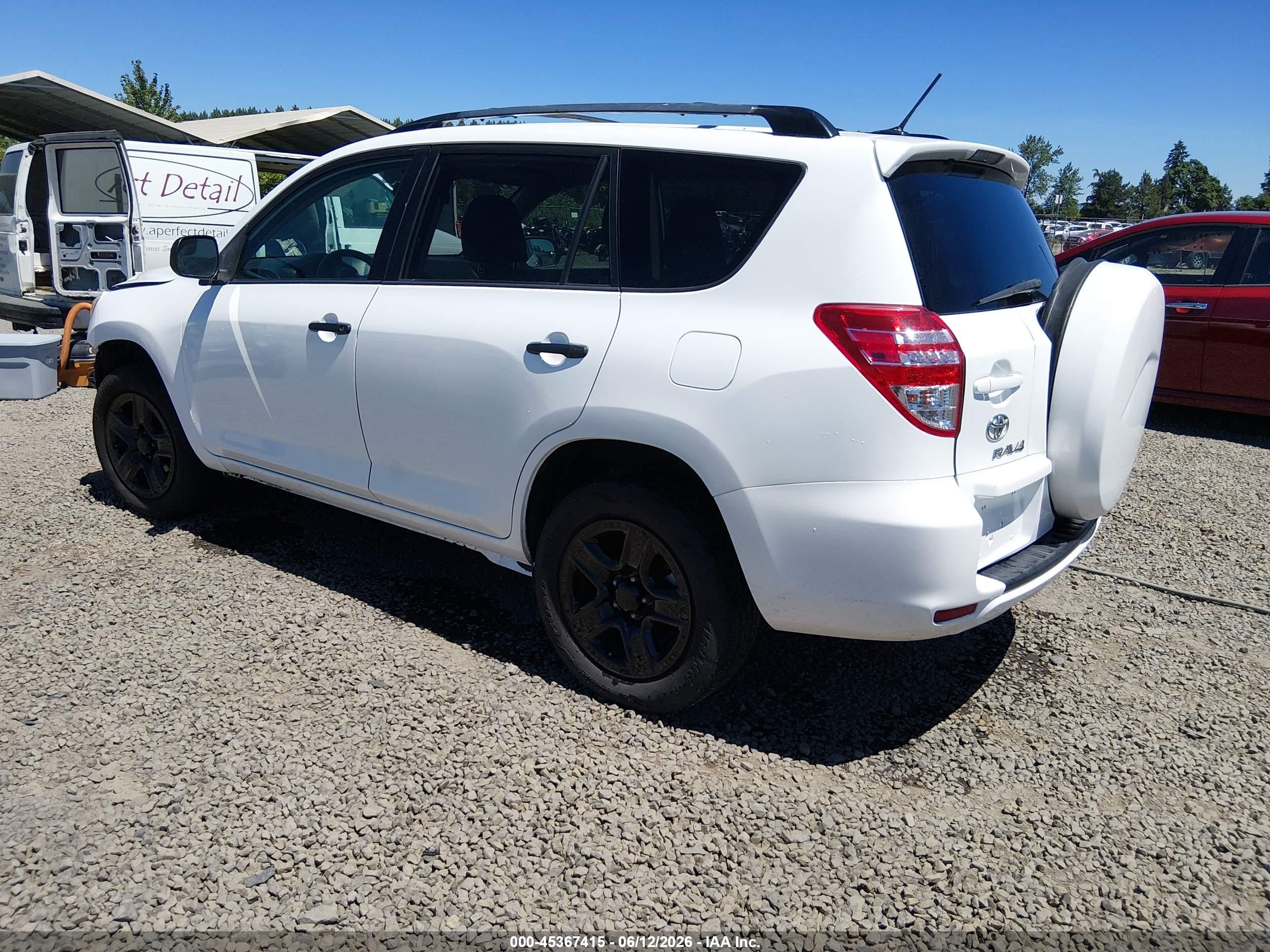 2012 Toyota Rav4   White vin: 2T3BF4DV3CW204392