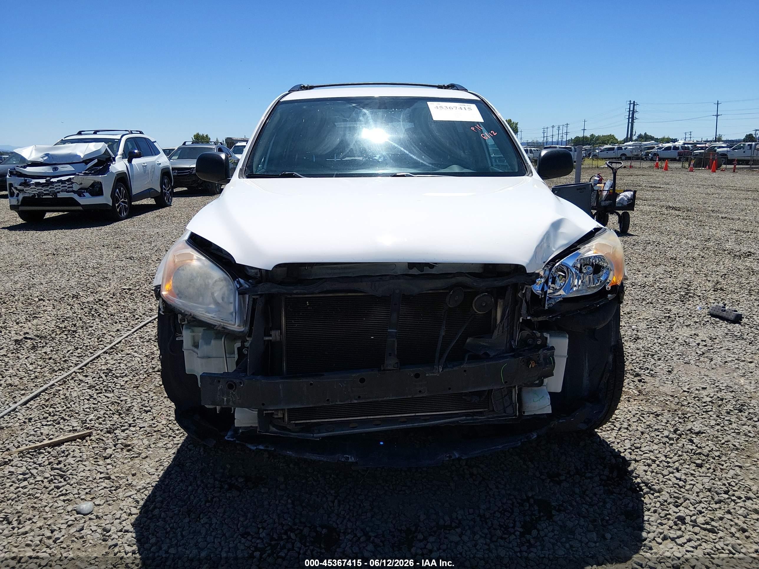 2012 Toyota Rav4   White vin: 2T3BF4DV3CW204392
