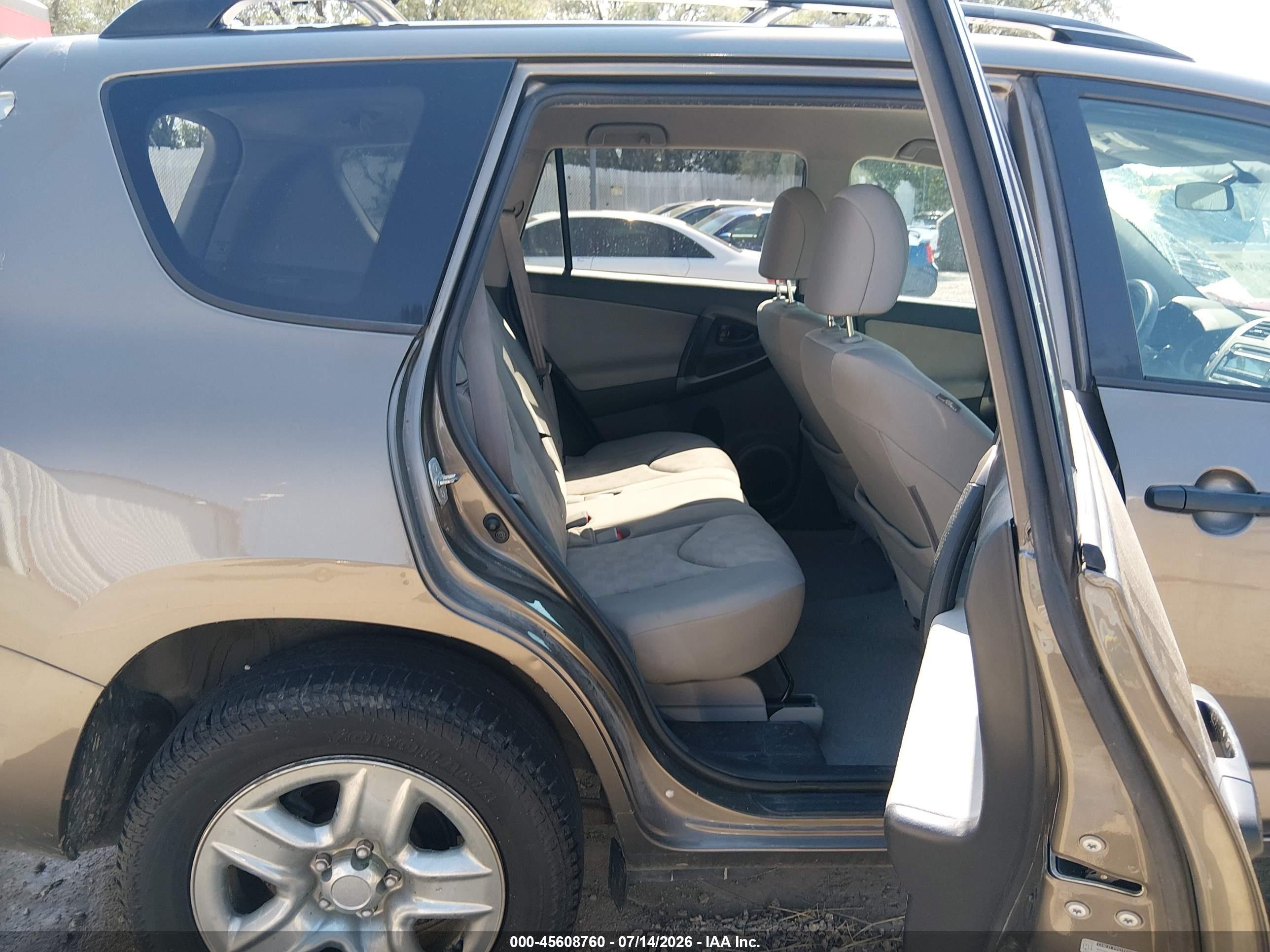 2012 Toyota Rav4   Gray vin: 2T3BF4DV3CW249395