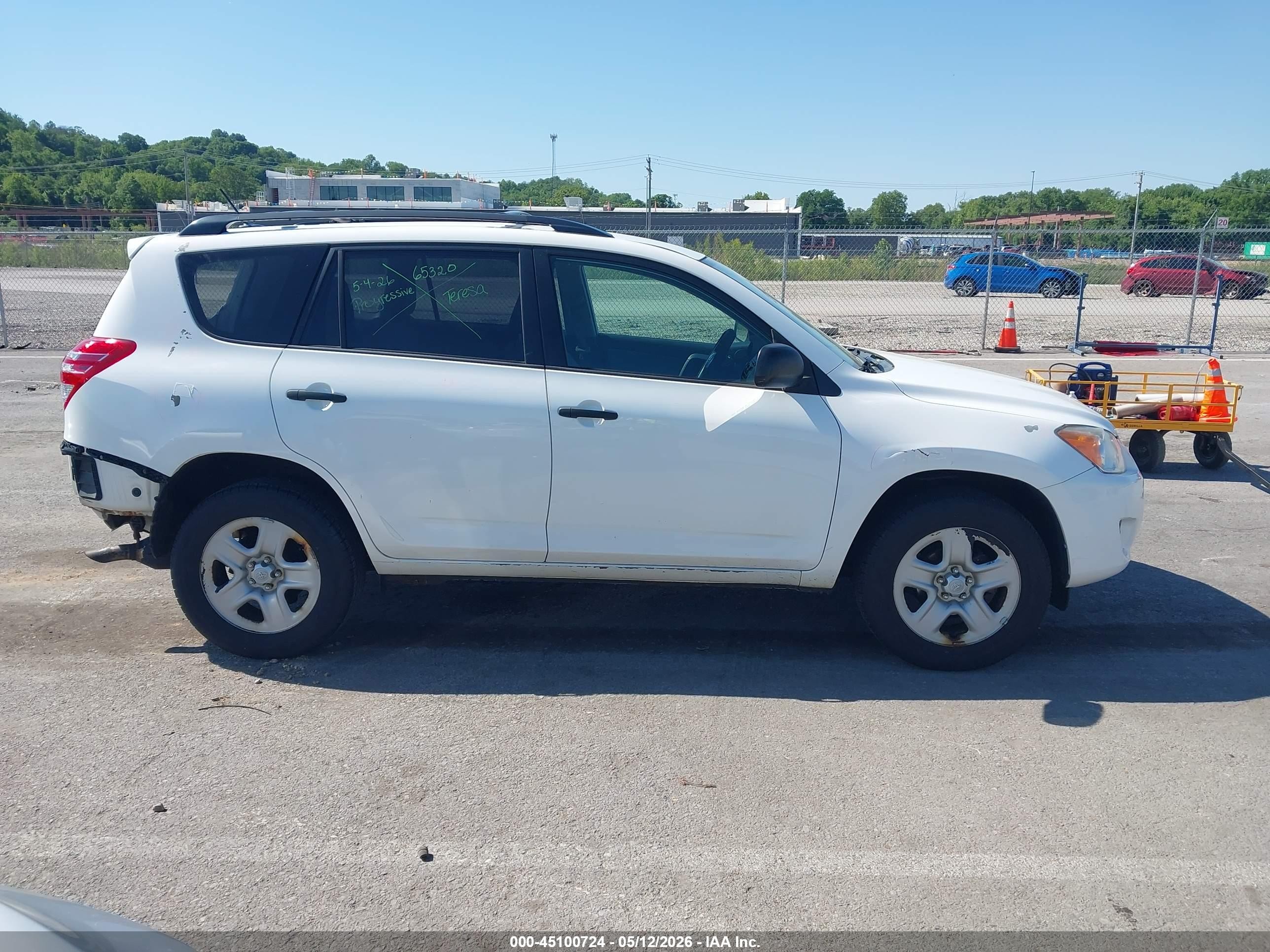 2012 Toyota Rav4   White vin: 2T3BF4DV3CW249994