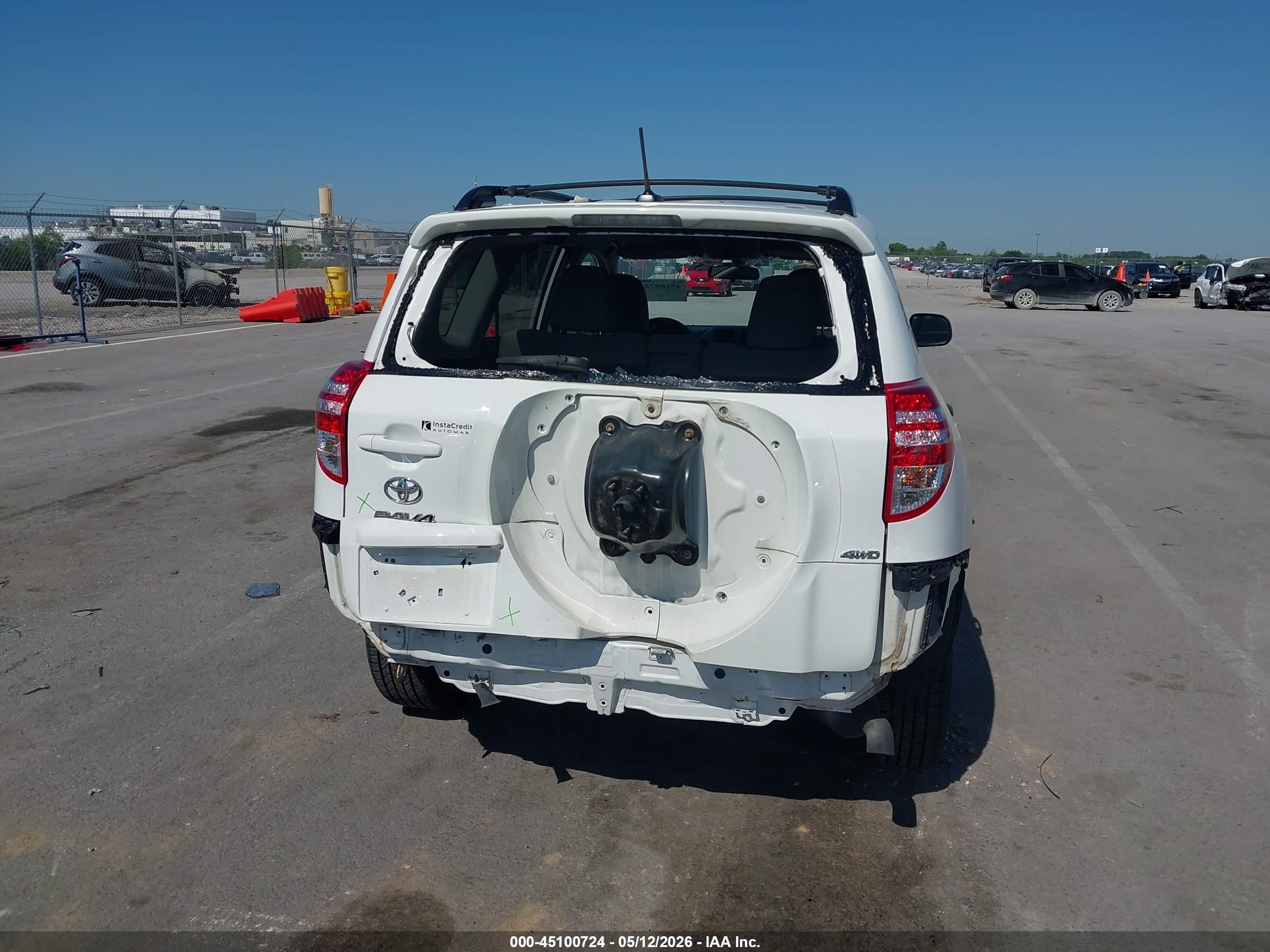 2012 Toyota Rav4   White vin: 2T3BF4DV3CW249994