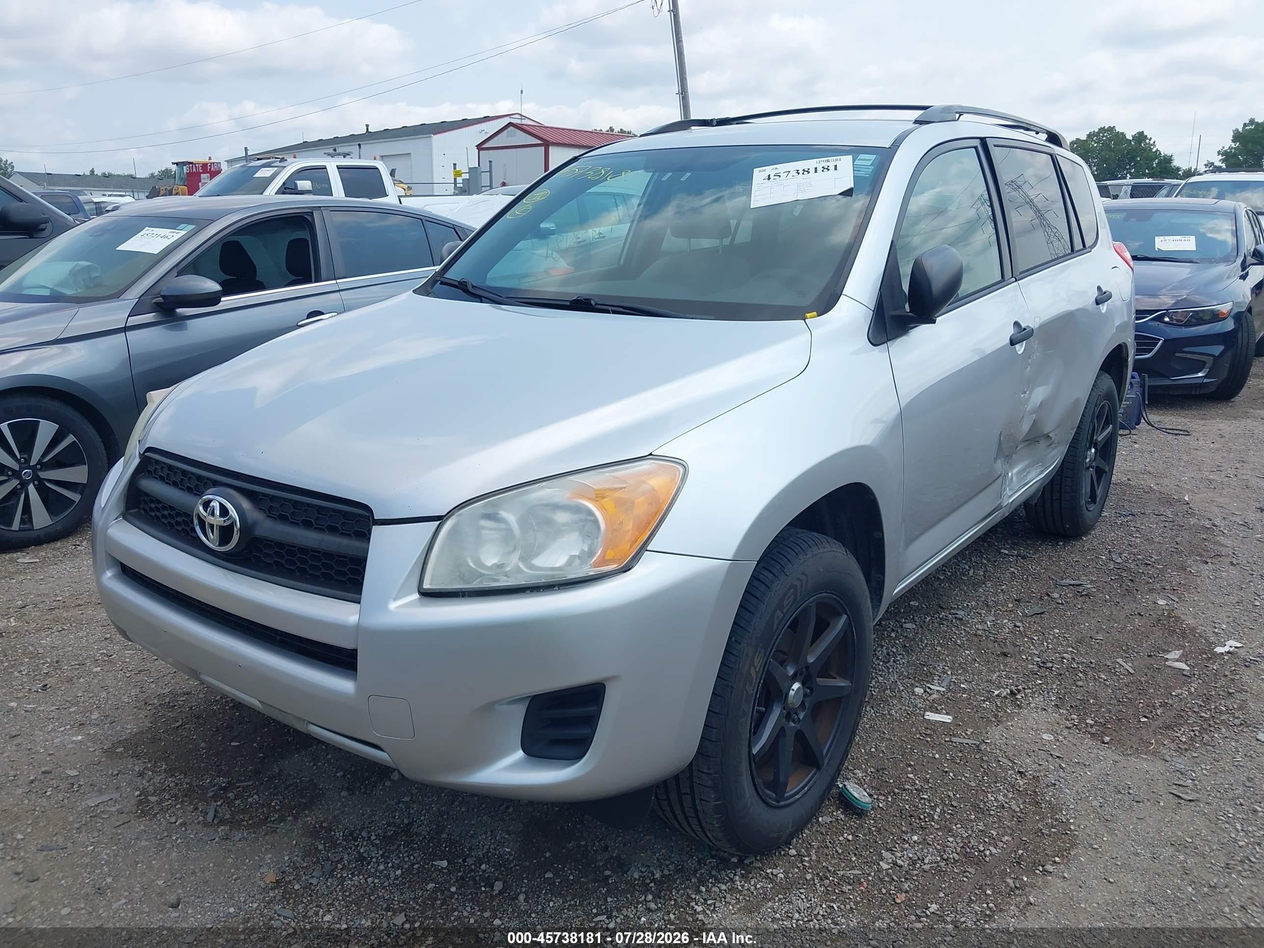 2012 Toyota Rav4   Серебряный vin: 2T3BF4DV3CW262812