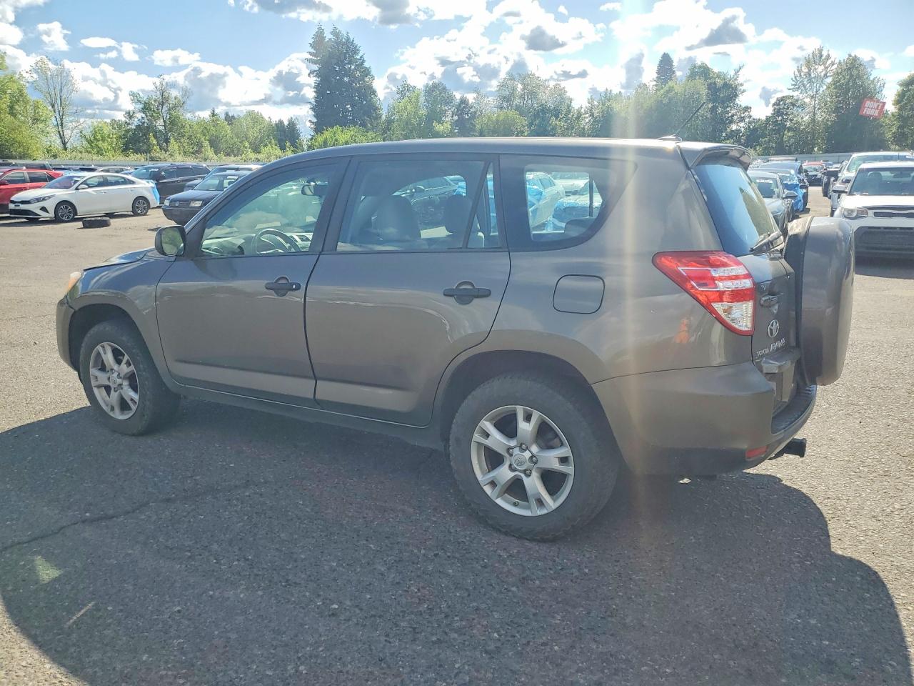 2010 Toyota Rav4 Base Бежевый vin: 2T3BF4DV4AW057349