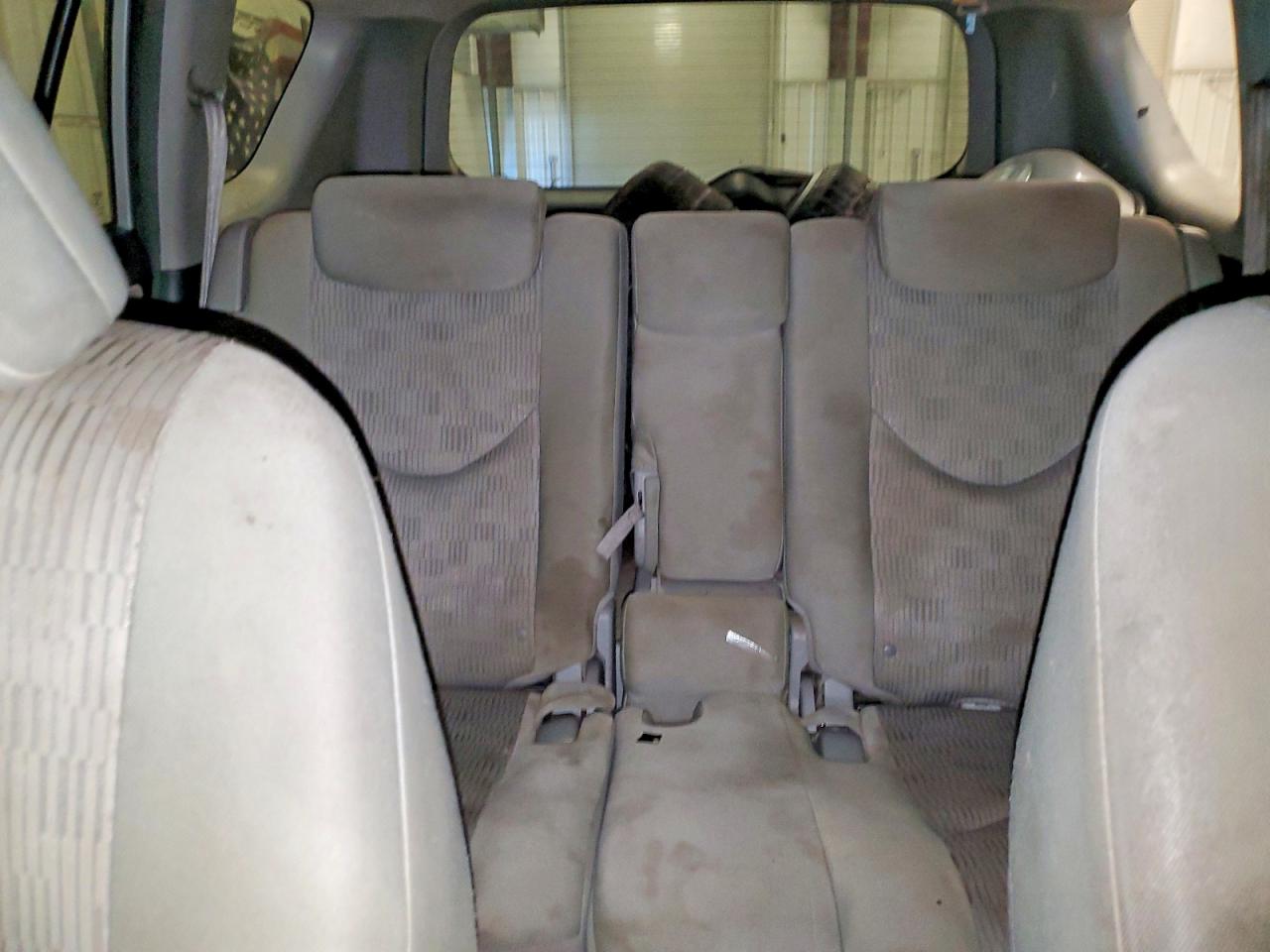 2010 Toyota Rav4 Base Silver vin: 2T3BF4DV4AW057772
