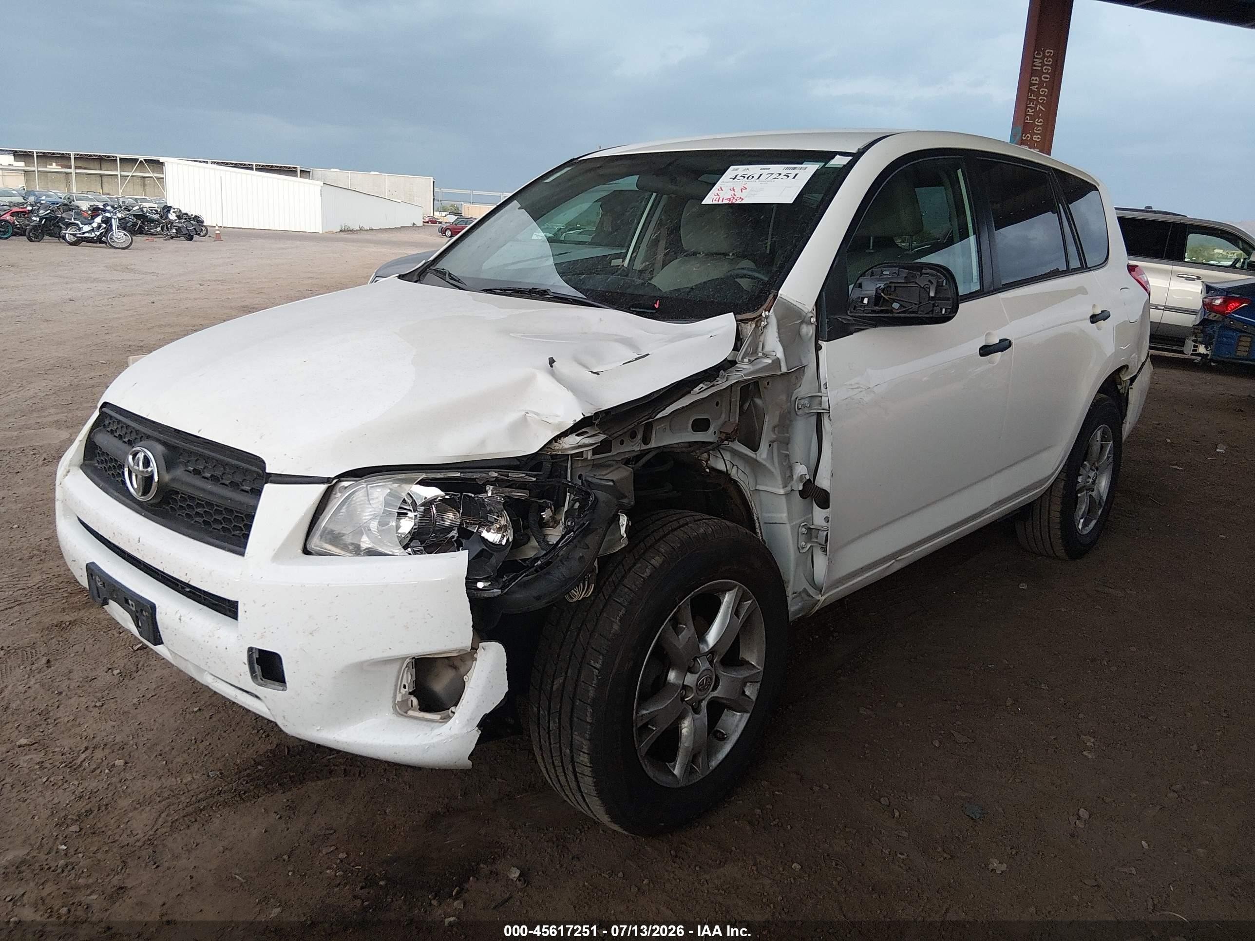 2010 Toyota Rav4   Белый vin: 2T3BF4DV4AW059859