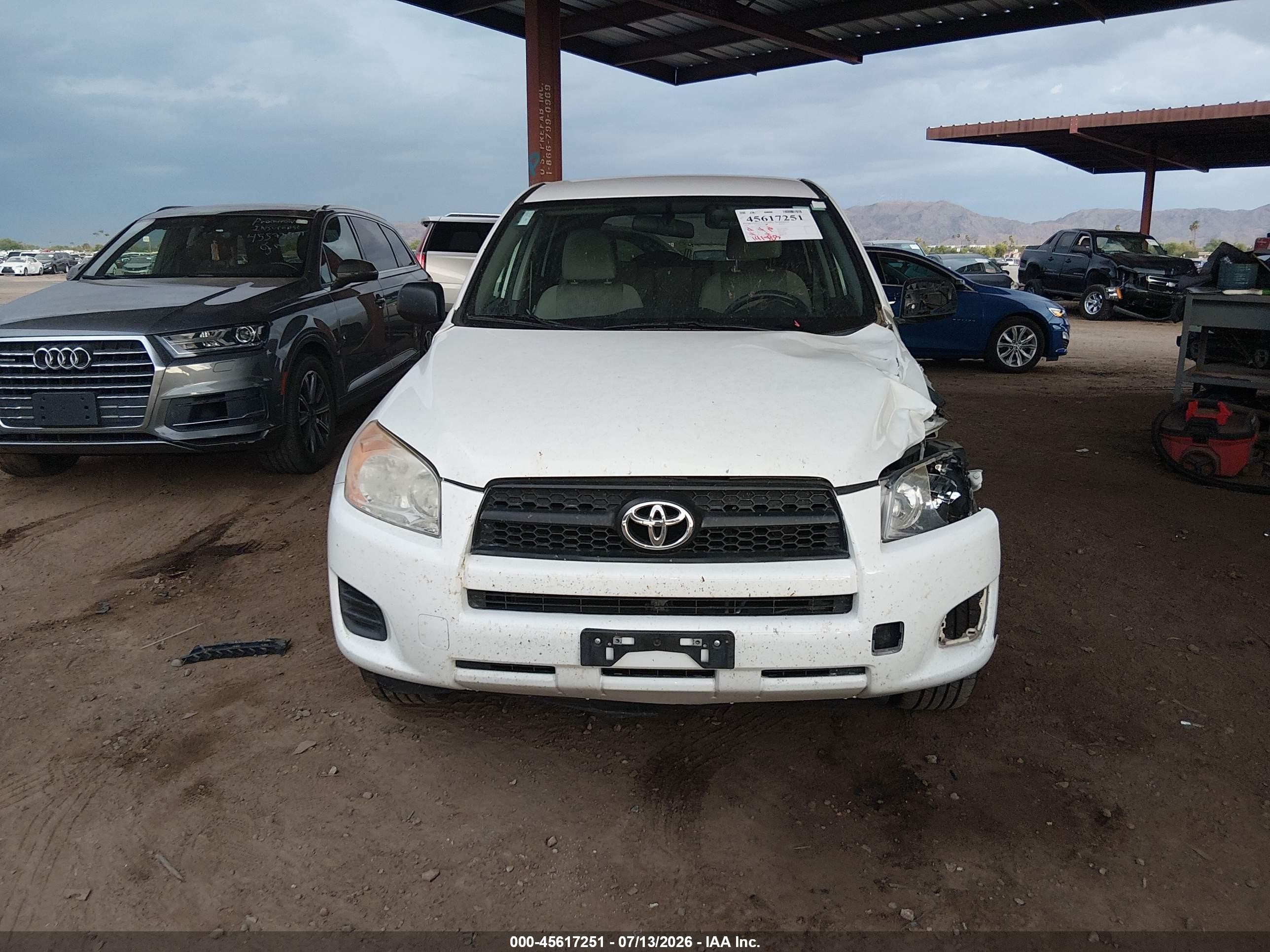 2010 Toyota Rav4   Белый vin: 2T3BF4DV4AW059859