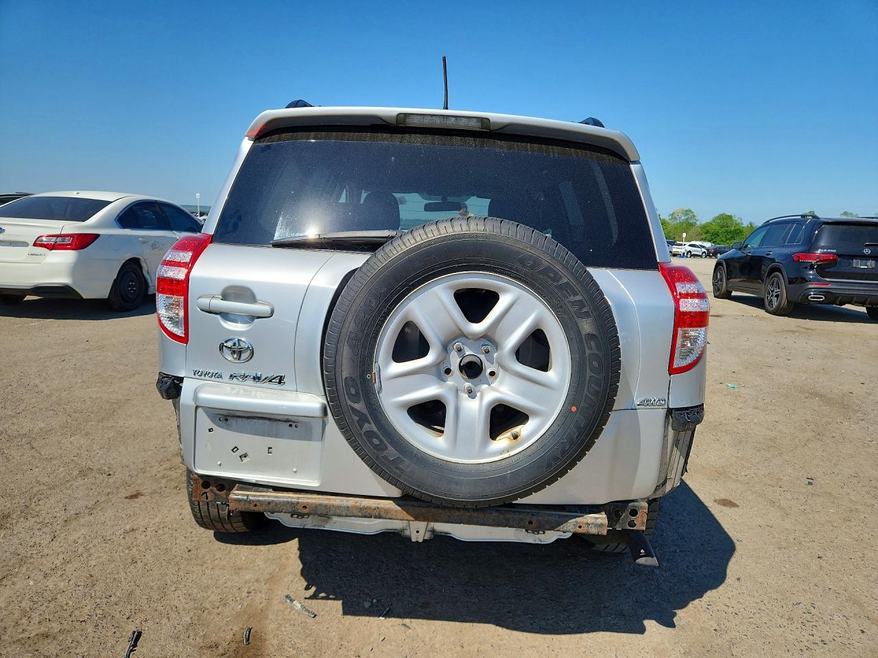 2010 Toyota Rav4 Base Silver vin: 2T3BF4DV4AW071655