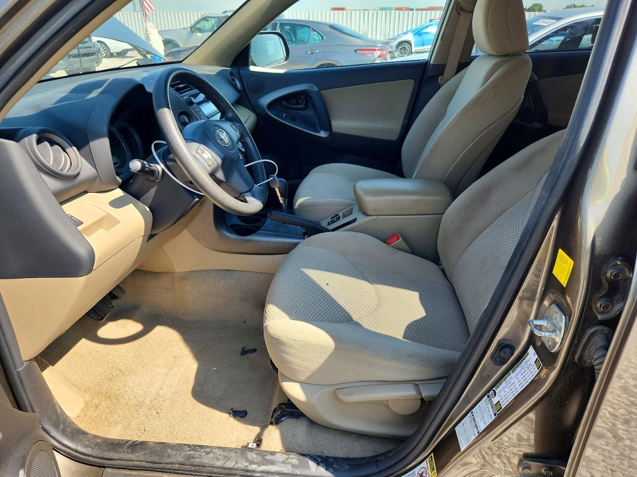 2011 Toyota Rav4 Base Brown vin: 2T3BF4DV4BW093821