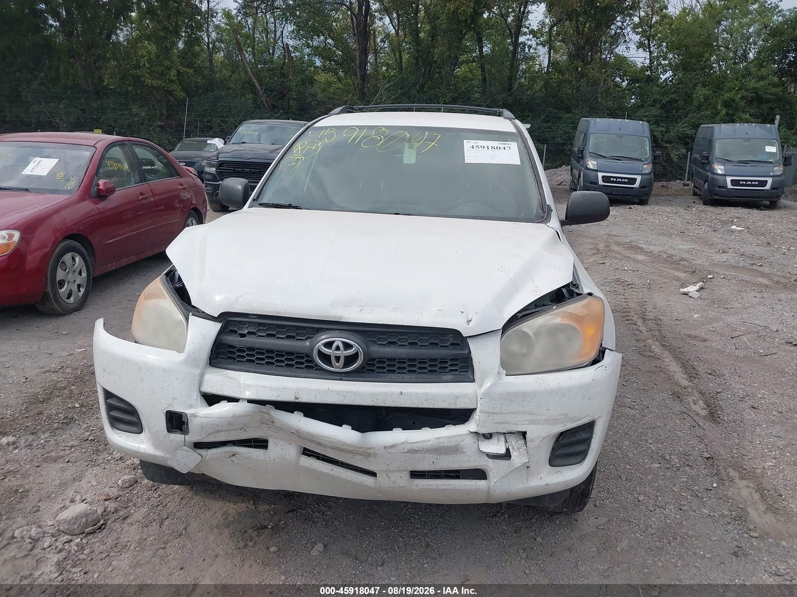 2011 Toyota Rav4   White vin: 2T3BF4DV4BW111976