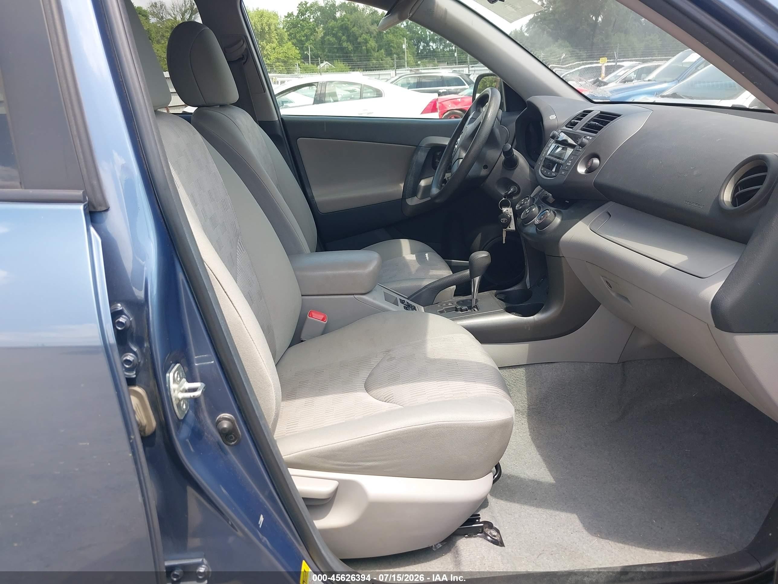 2011 Toyota Rav4   Blue vin: 2T3BF4DV4BW133279