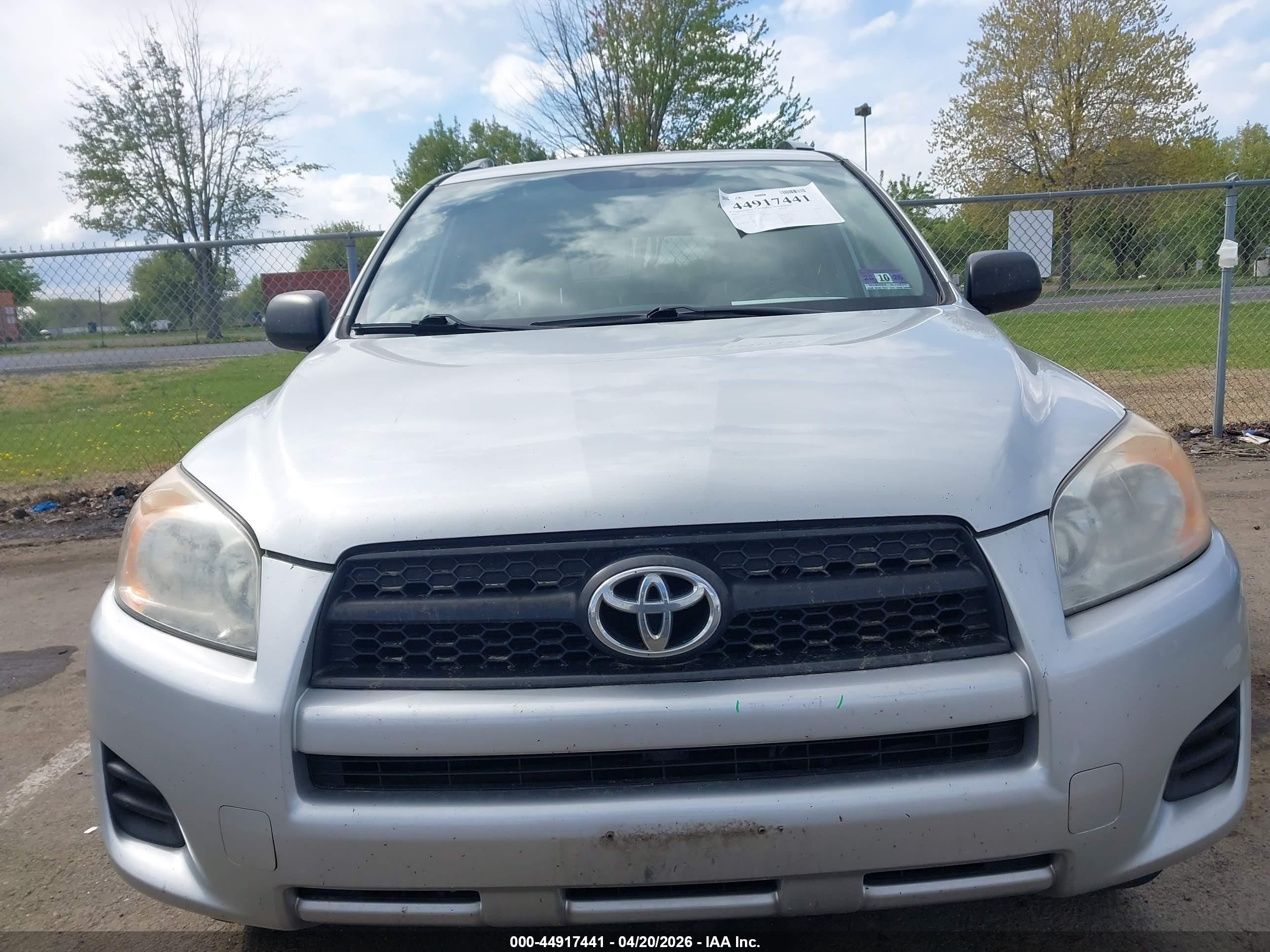 2011 Toyota Rav4 Серебряный vin: 2T3BF4DV4BW143844