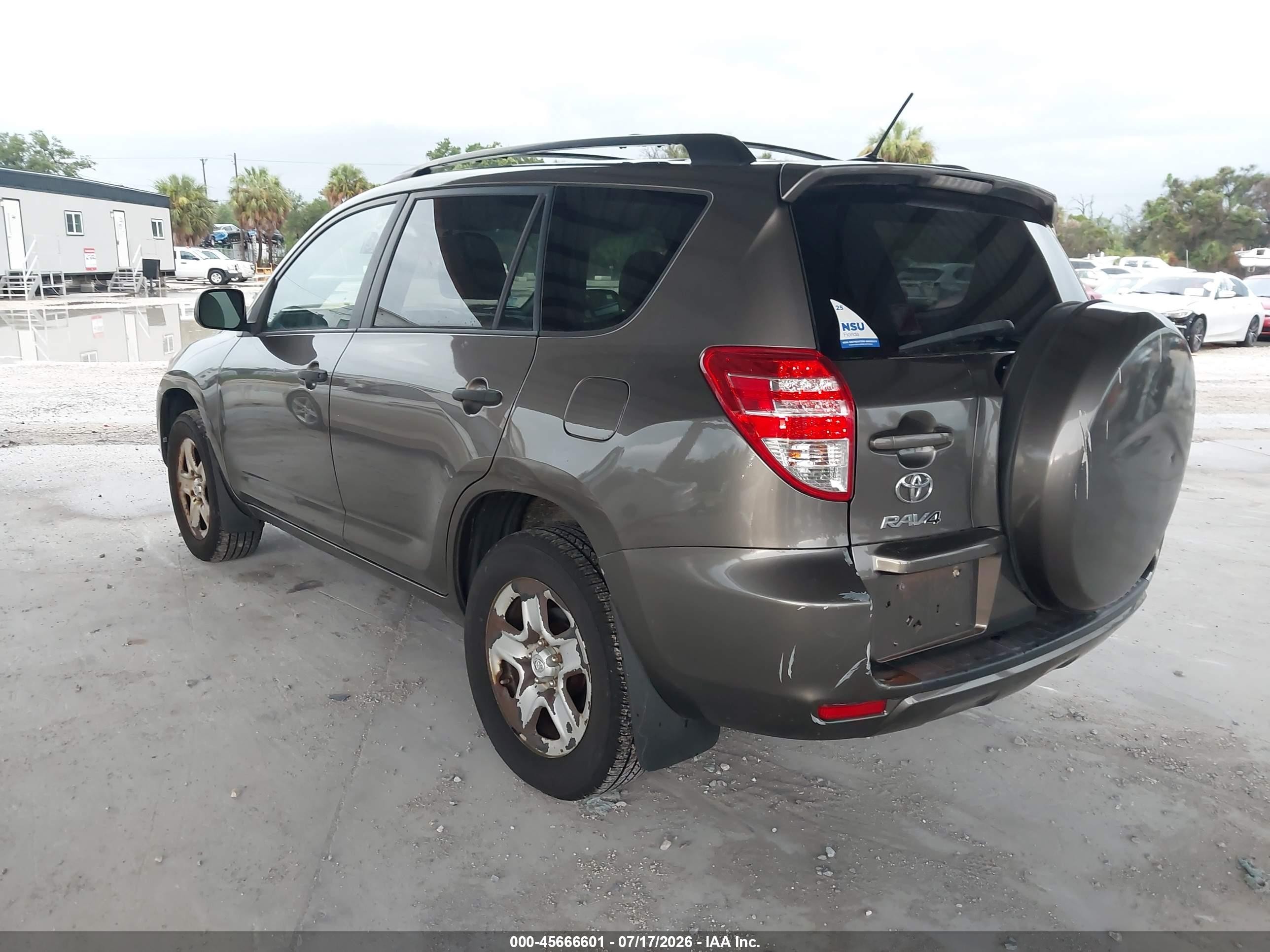 2011 Toyota Rav4   Коричневый vin: 2T3BF4DV4BW158635