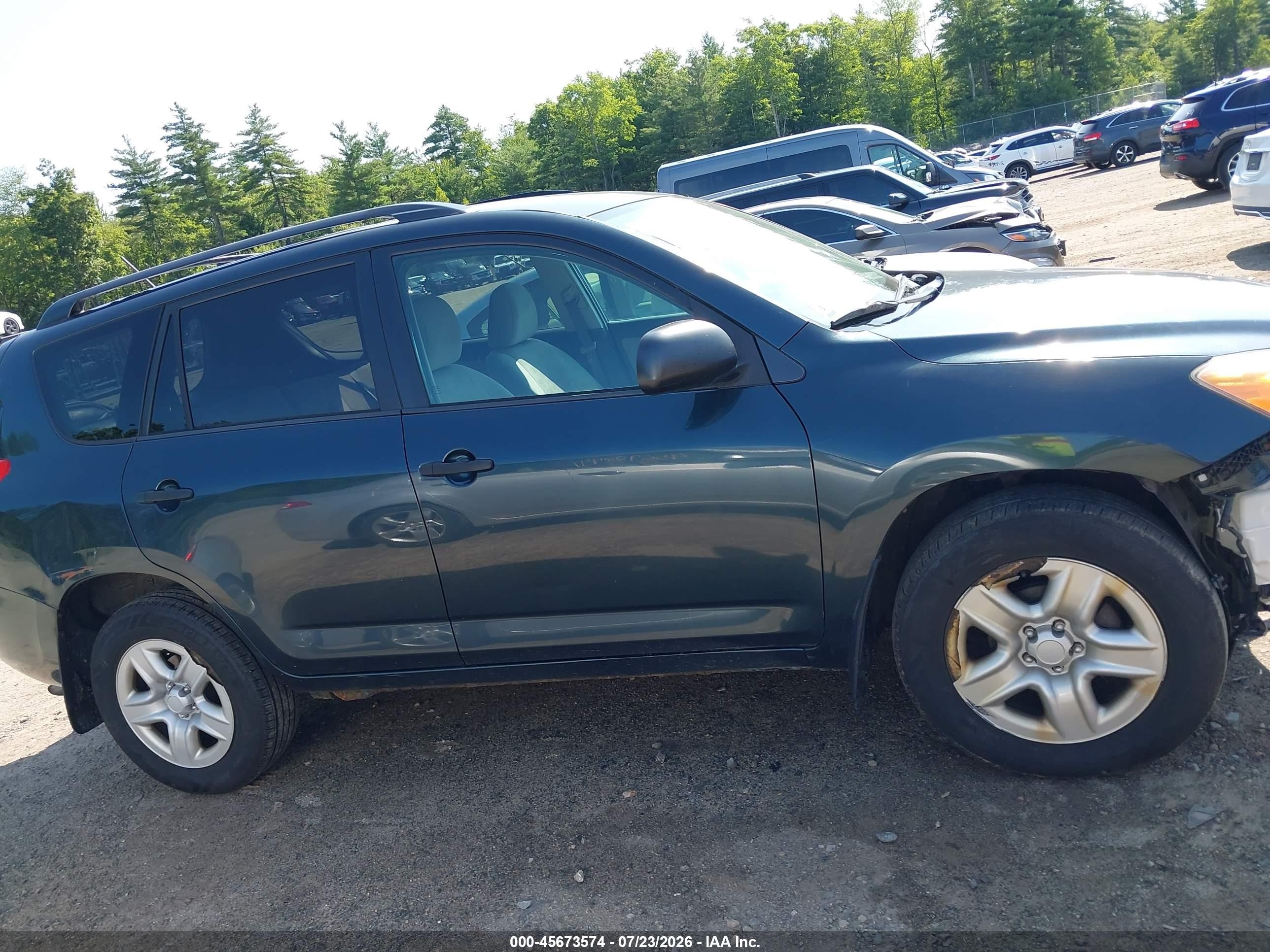 2011 Toyota Rav4   Черный vin: 2T3BF4DV4BW164046
