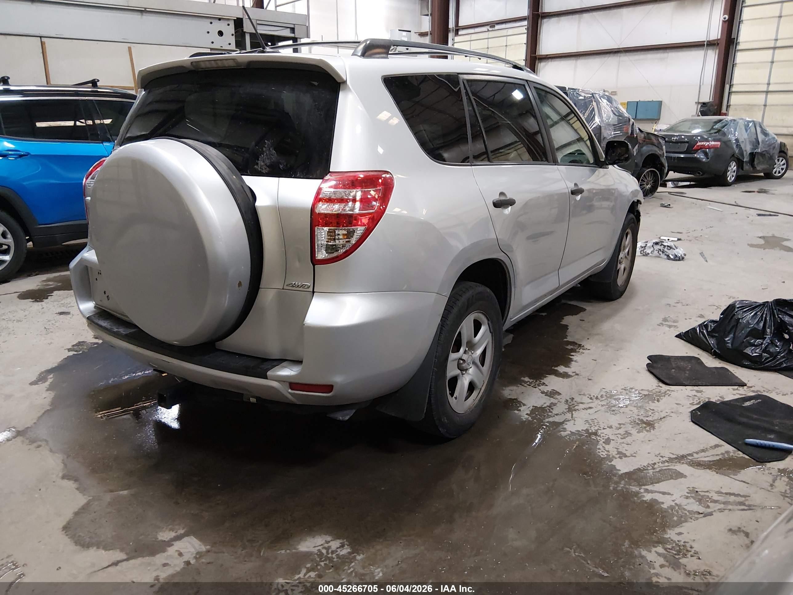 2011 Toyota Rav4   Gray vin: 2T3BF4DV4BW169053
