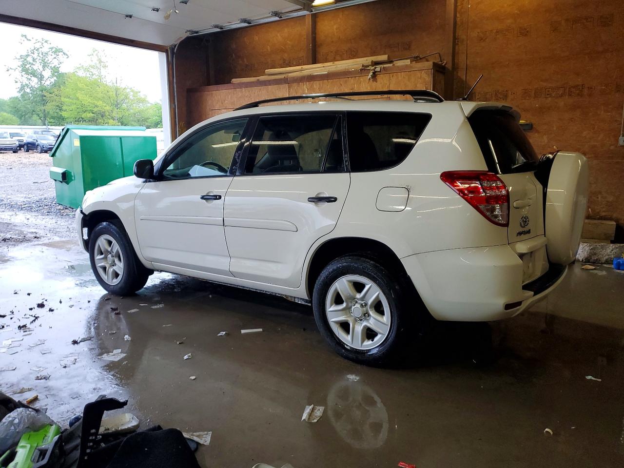 2012 Toyota Rav4 Base White vin: 2T3BF4DV4CW179048