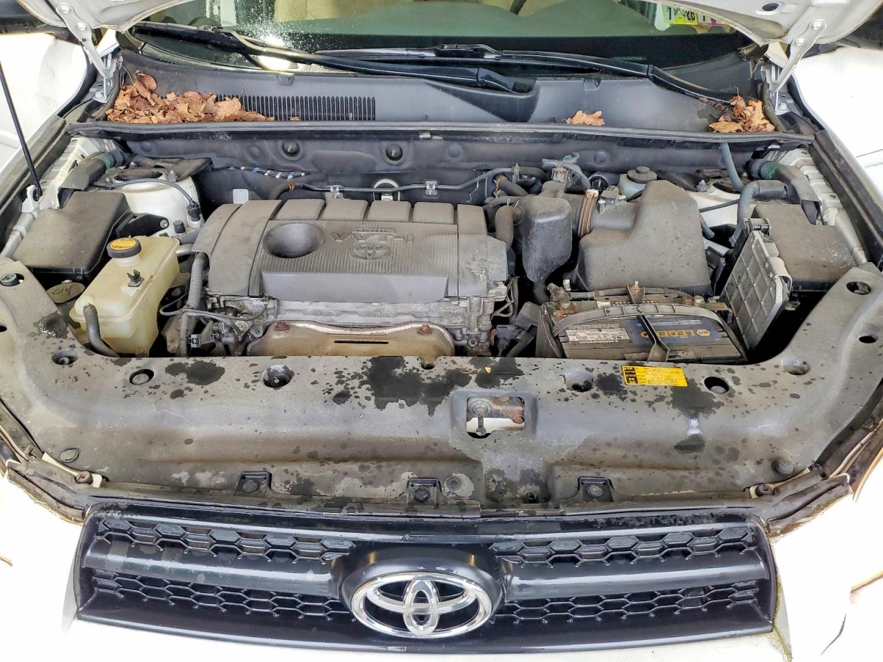 2012 Toyota Rav4 Base White vin: 2T3BF4DV4CW179048