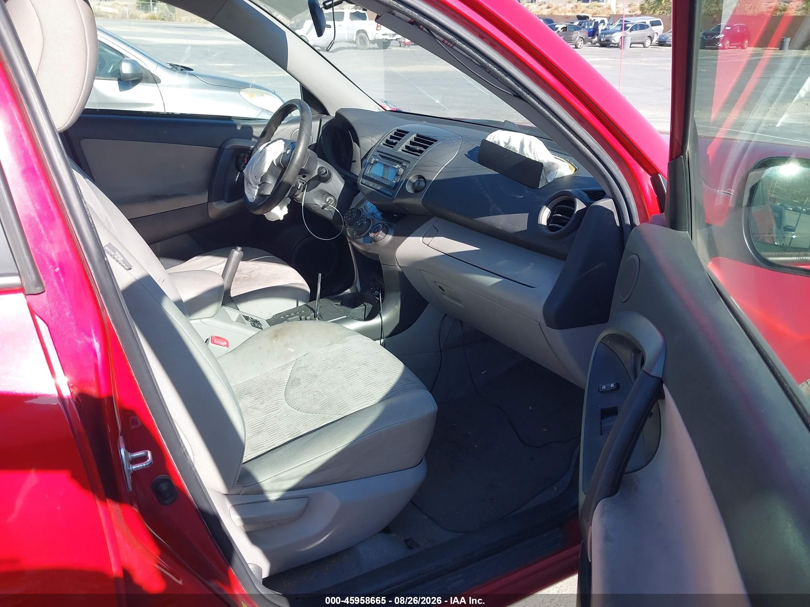2012 Toyota Rav4   Red vin: 2T3BF4DV4CW186632