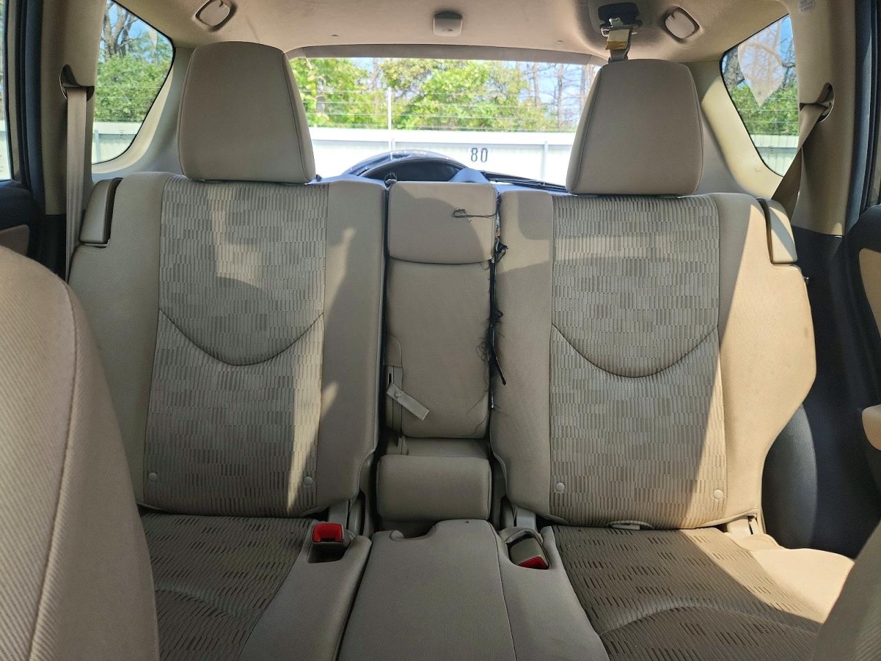2012 Toyota Rav4 Base Tan vin: 2T3BF4DV4CW196674