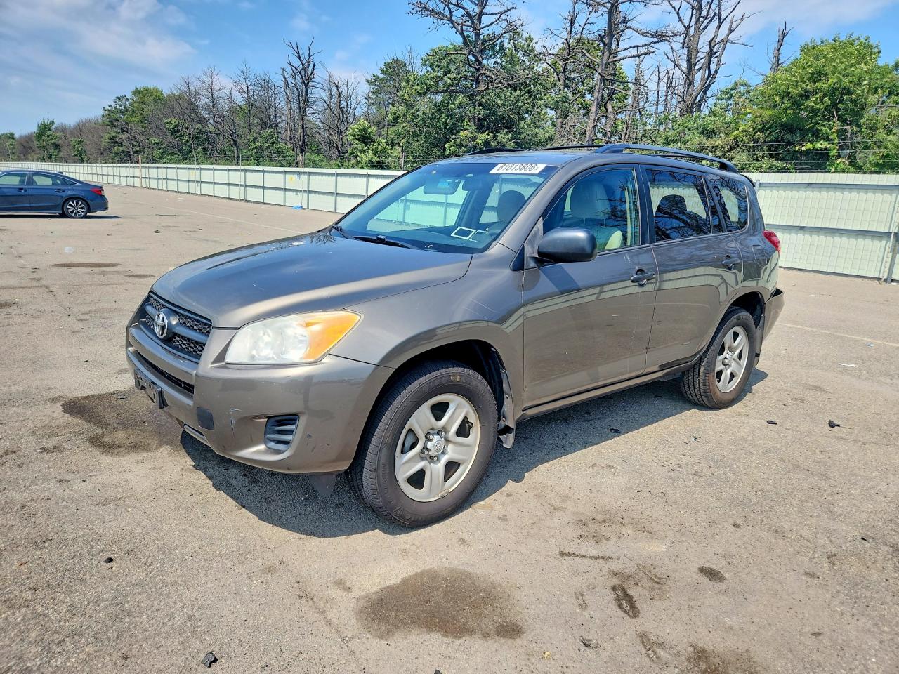 2012 Toyota Rav4 Base Tan vin: 2T3BF4DV4CW196674