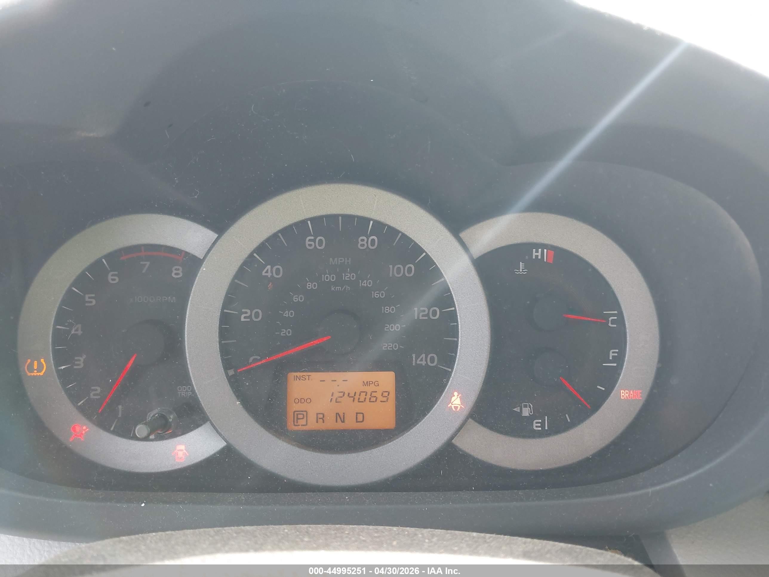 2012 Toyota Rav4   White vin: 2T3BF4DV4CW215918
