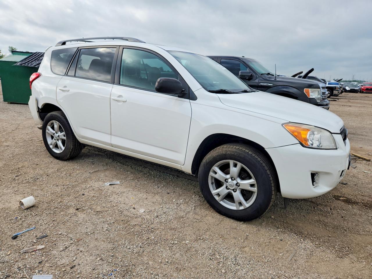 2012 Toyota Rav4 Base White vin: 2T3BF4DV4CW231861
