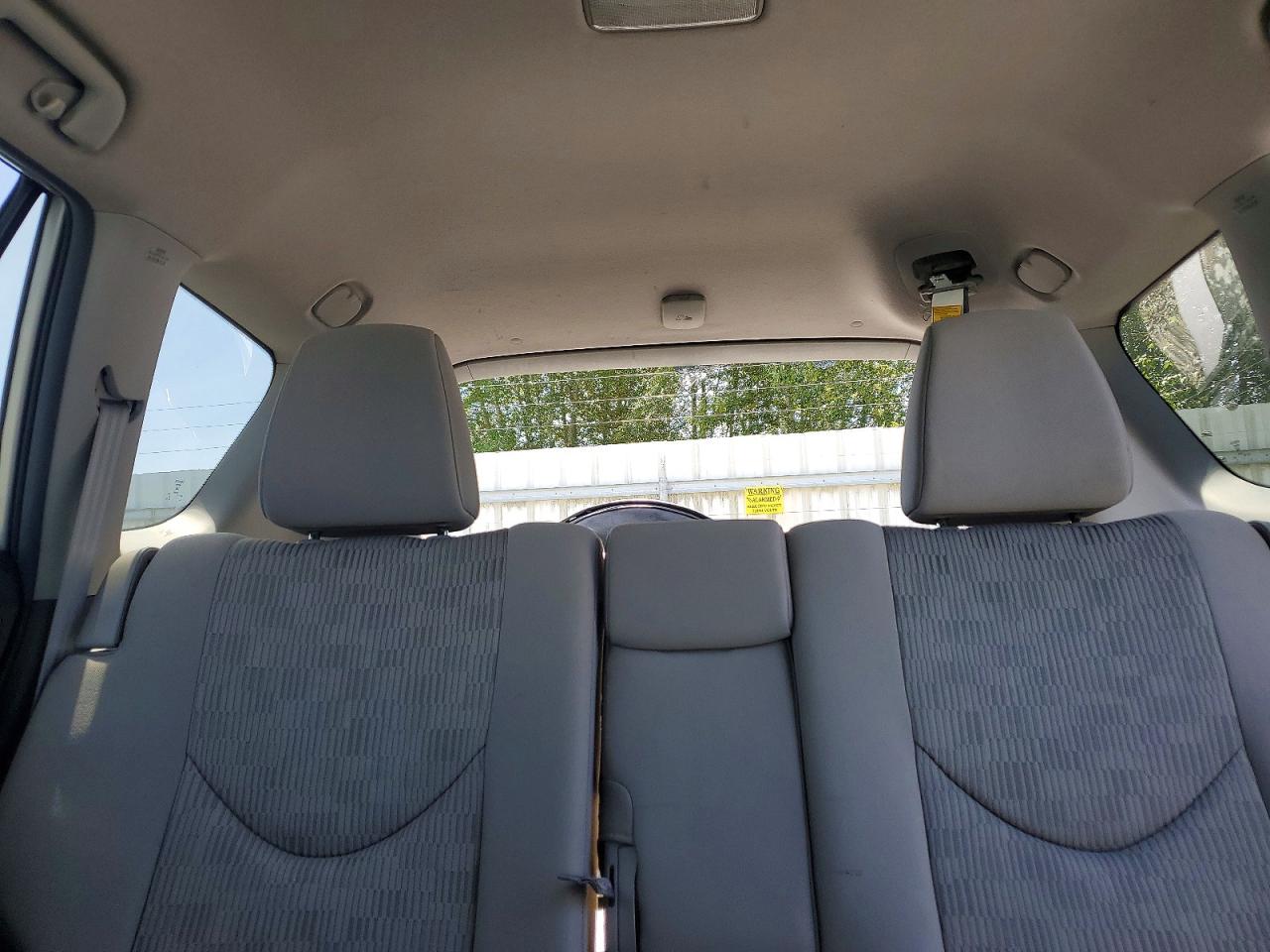 2012 Toyota Rav4 Base Silver vin: 2T3BF4DV4CW236543