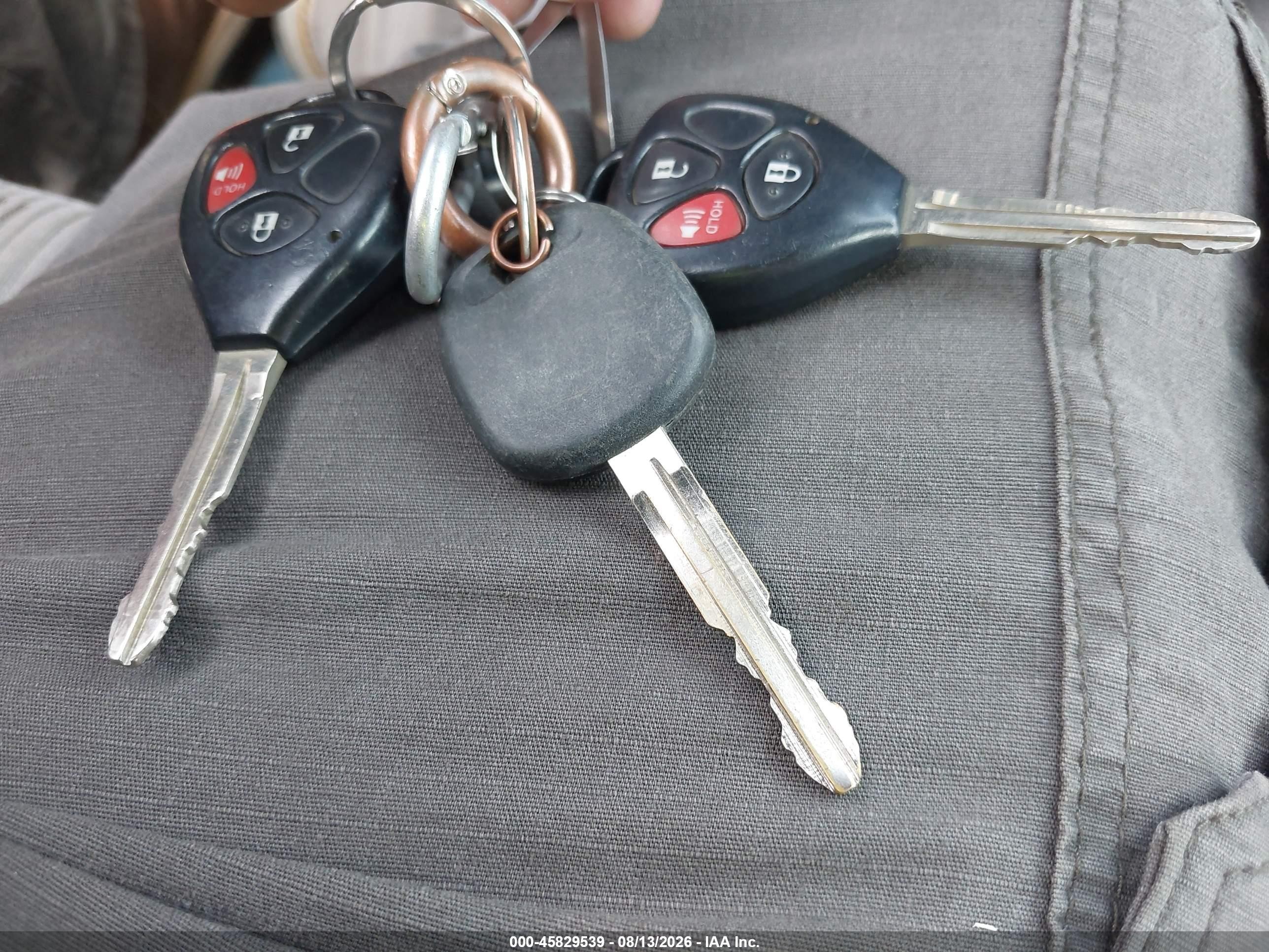 2012 Toyota Rav4   Красный vin: 2T3BF4DV4CW250572