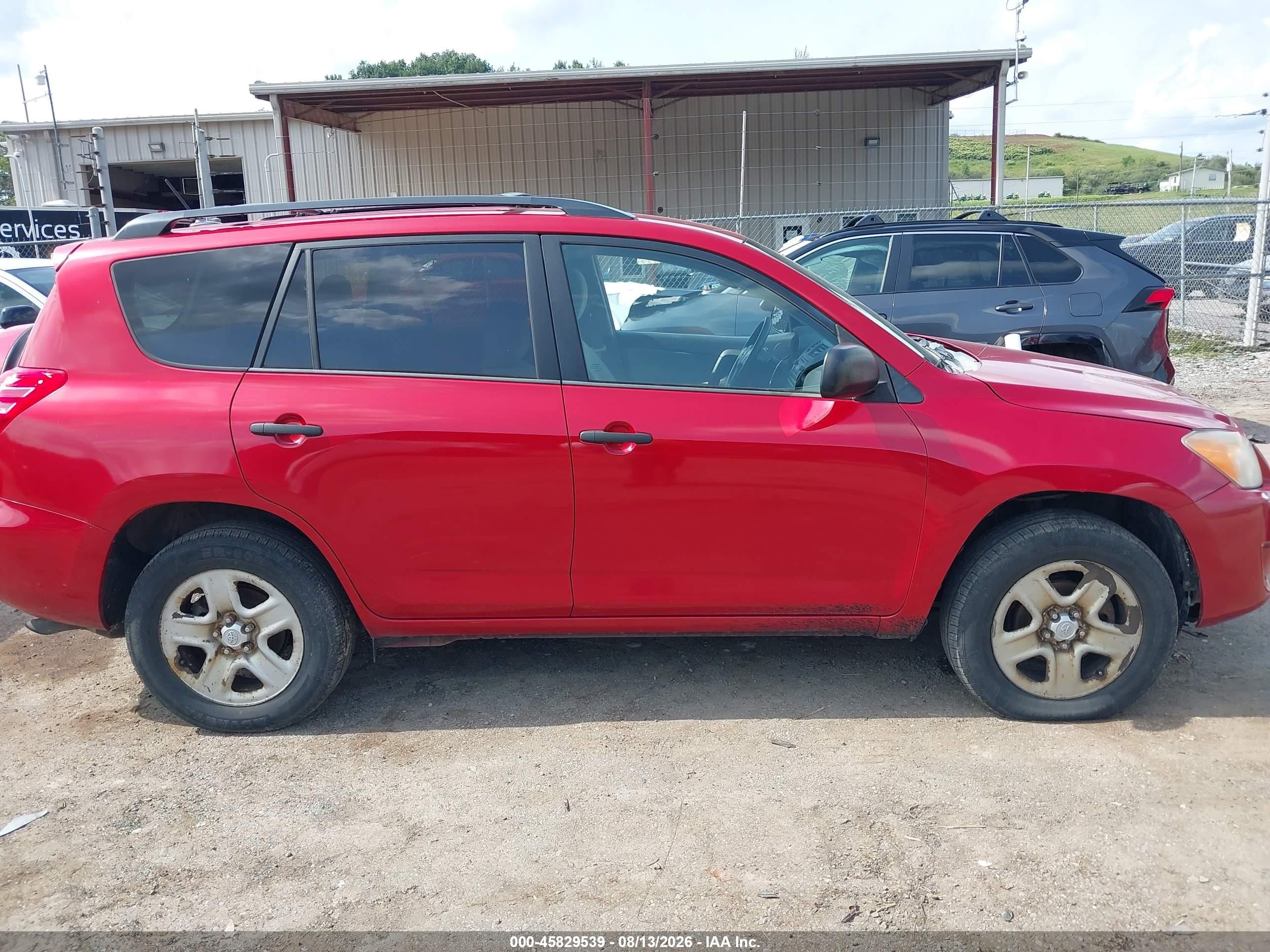 2012 Toyota Rav4   Красный vin: 2T3BF4DV4CW250572
