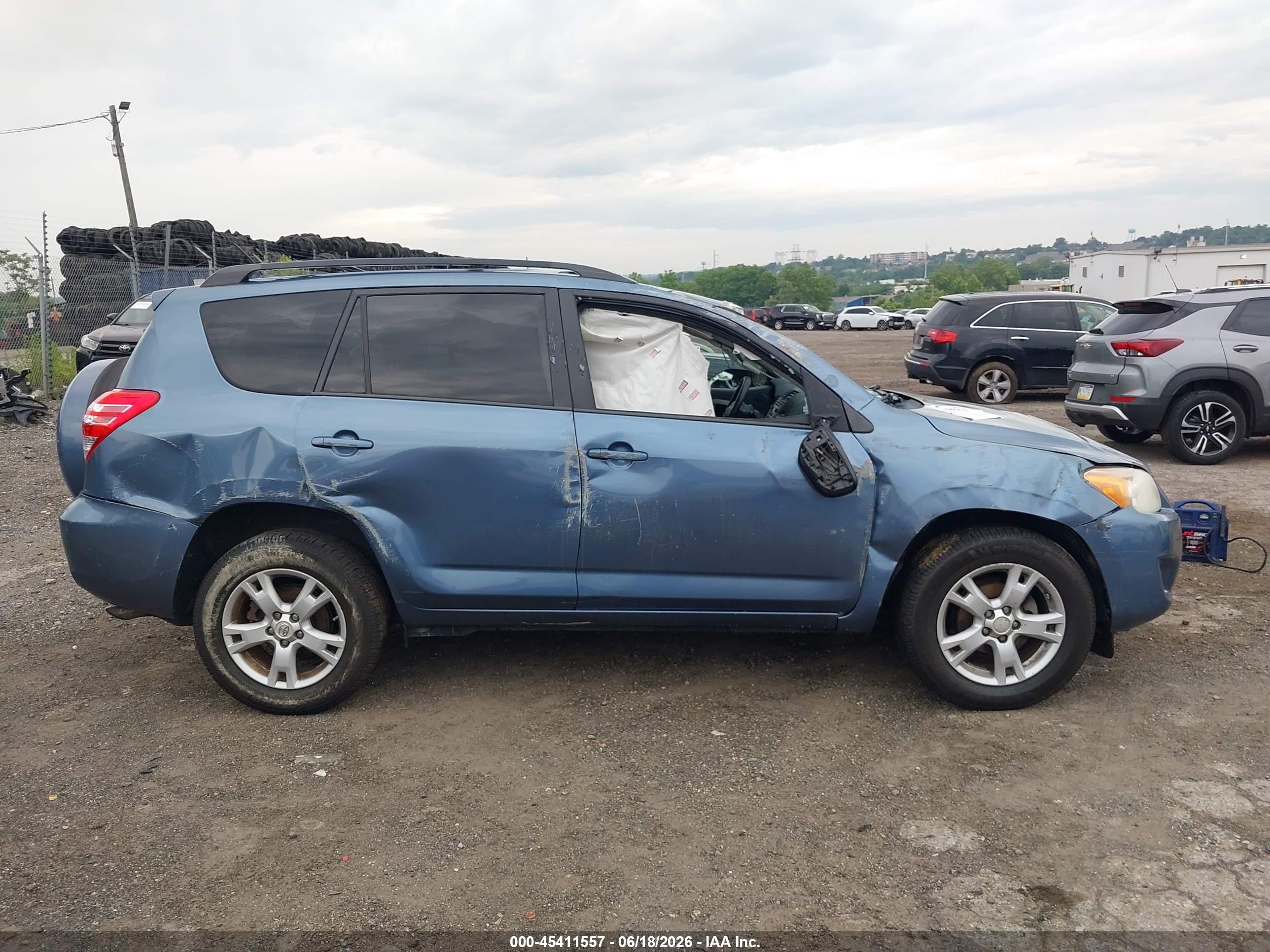 2012 Toyota Rav4   Light Blue vin: 2T3BF4DV4CW254024