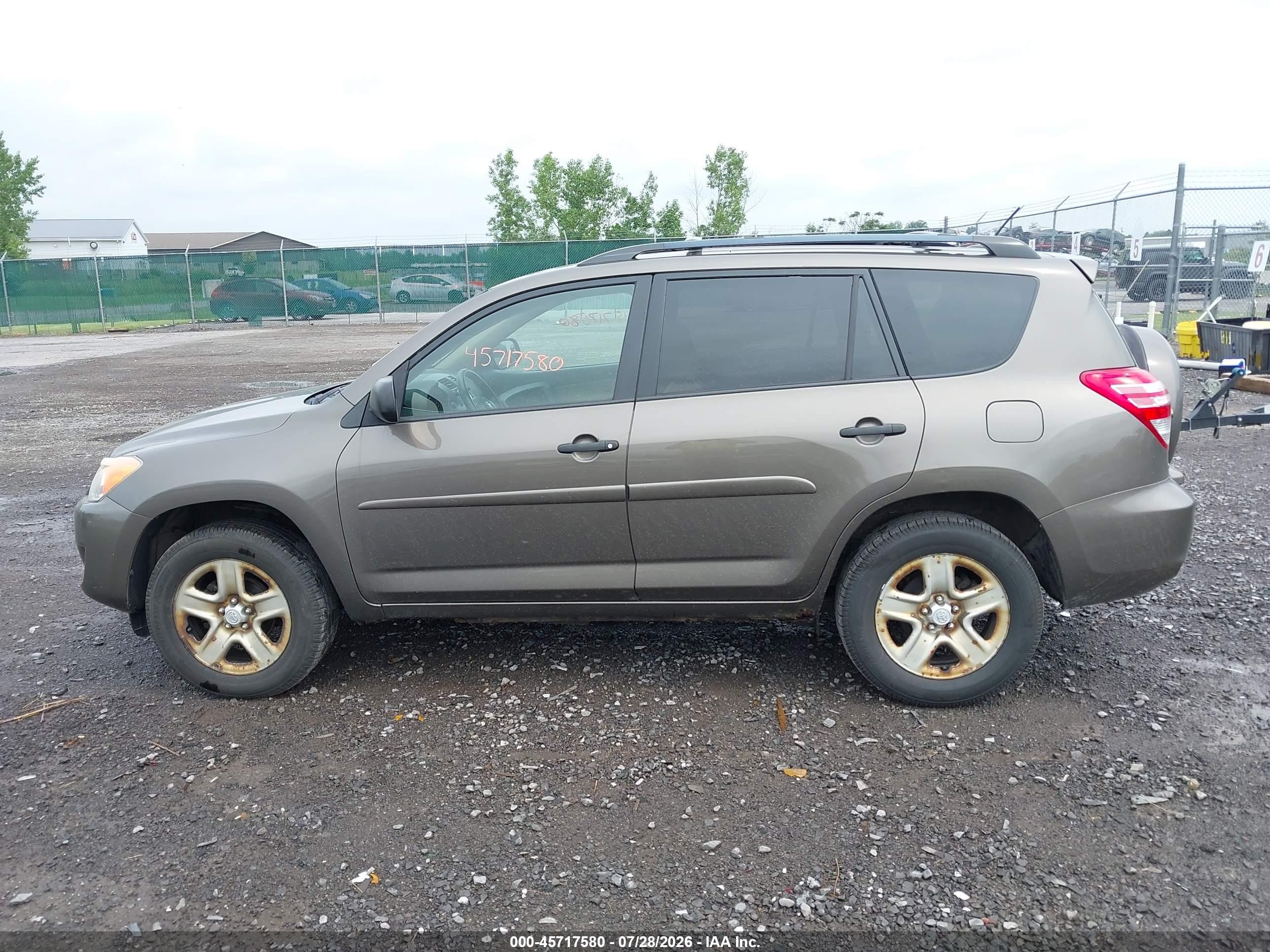 2010 Toyota Rav4   Brown vin: 2T3BF4DV5AW033528