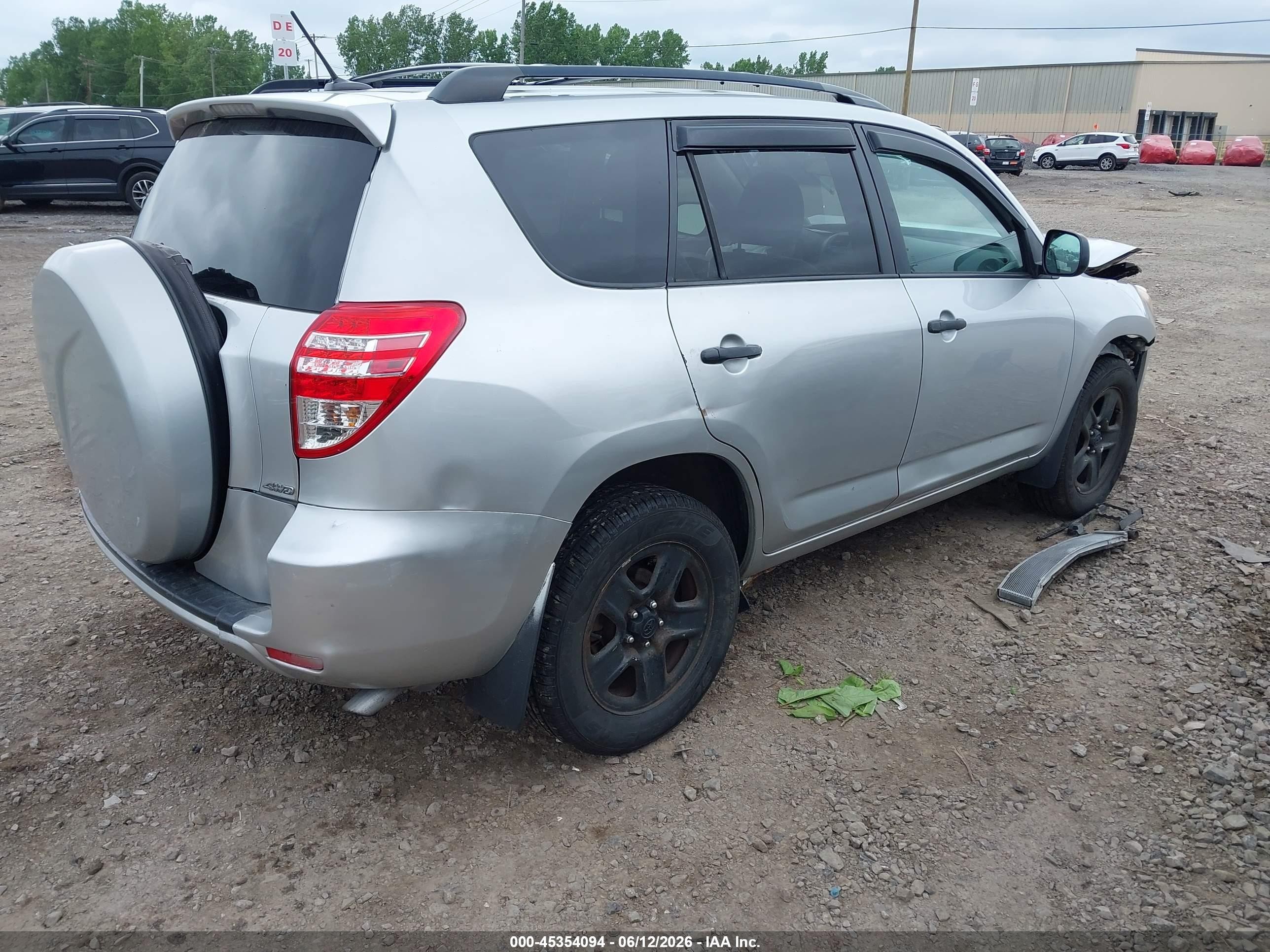 2010 Toyota Rav4   Silver vin: 2T3BF4DV5AW075603