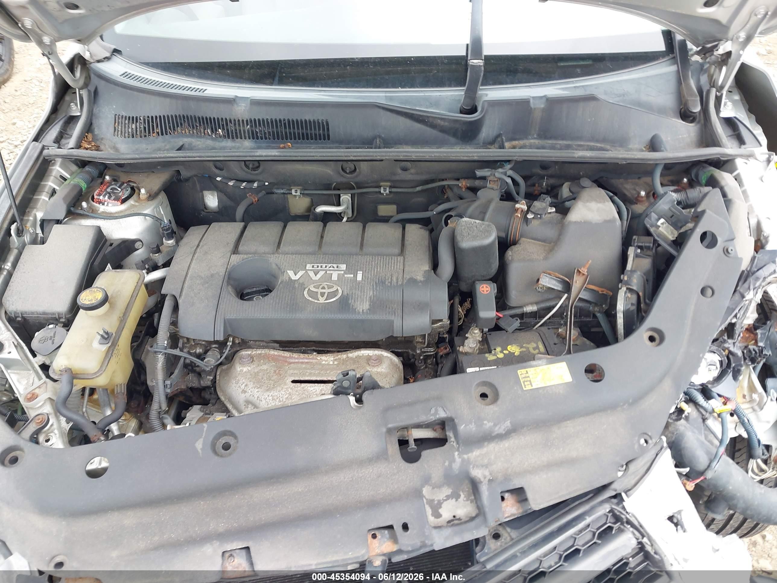 2010 Toyota Rav4   Silver vin: 2T3BF4DV5AW075603