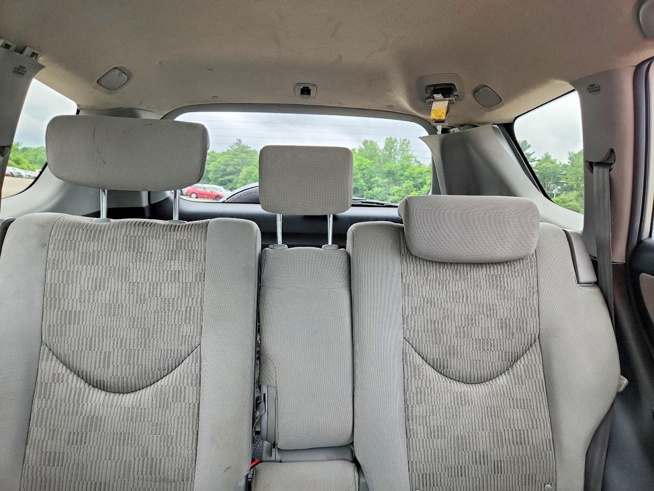2011 Toyota Rav4 Base Silver vin: 2T3BF4DV5BW097408