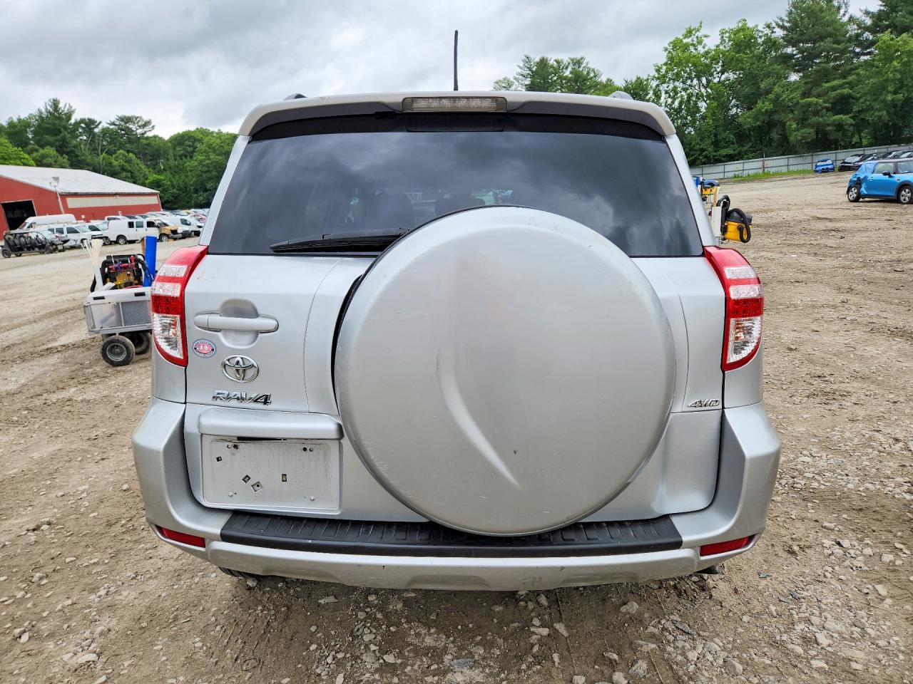 2011 Toyota Rav4 Base Silver vin: 2T3BF4DV5BW097408