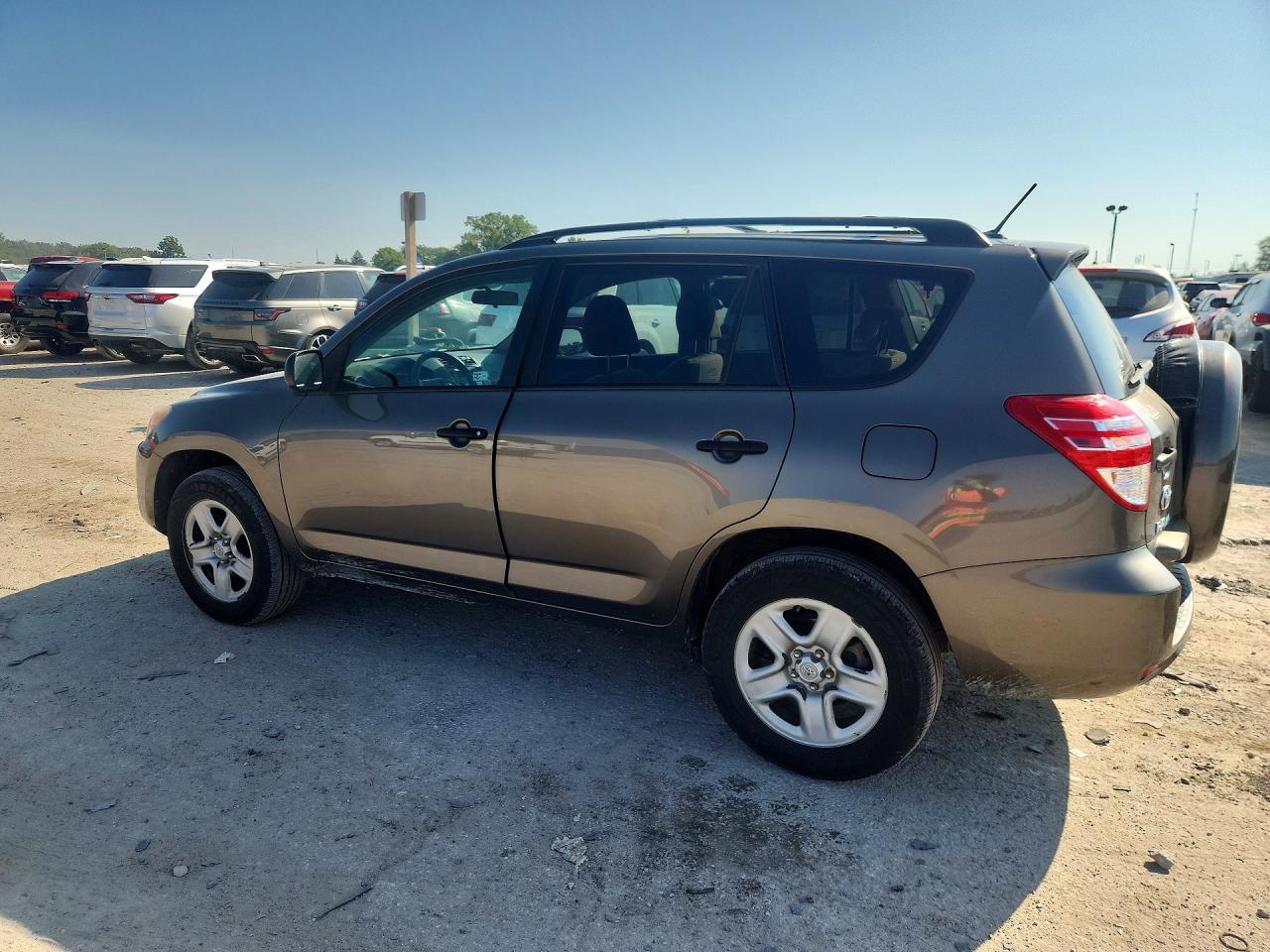 2011 Toyota Rav4 Base Brown vin: 2T3BF4DV5BW101263