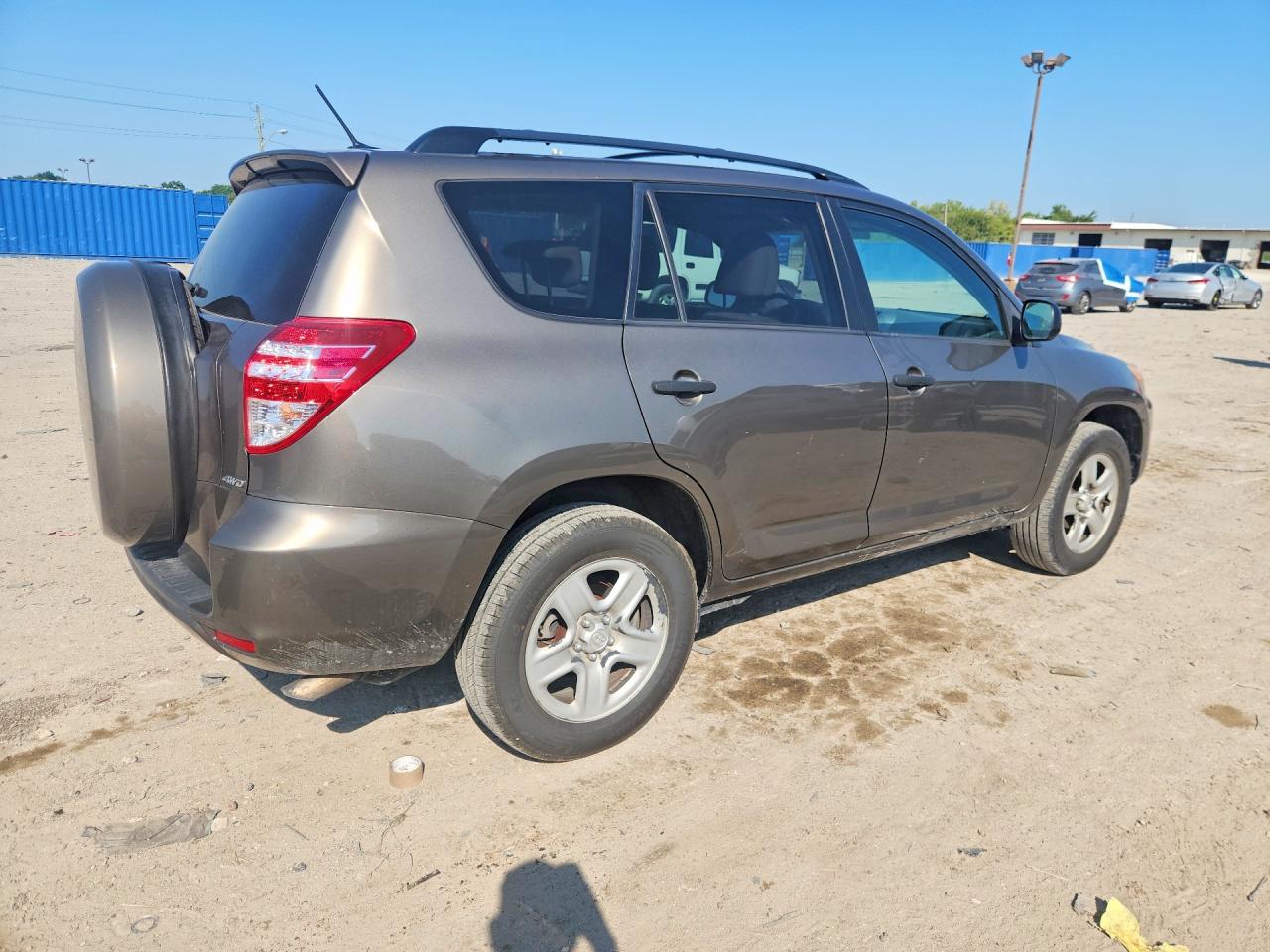 2011 Toyota Rav4 Base Brown vin: 2T3BF4DV5BW101263