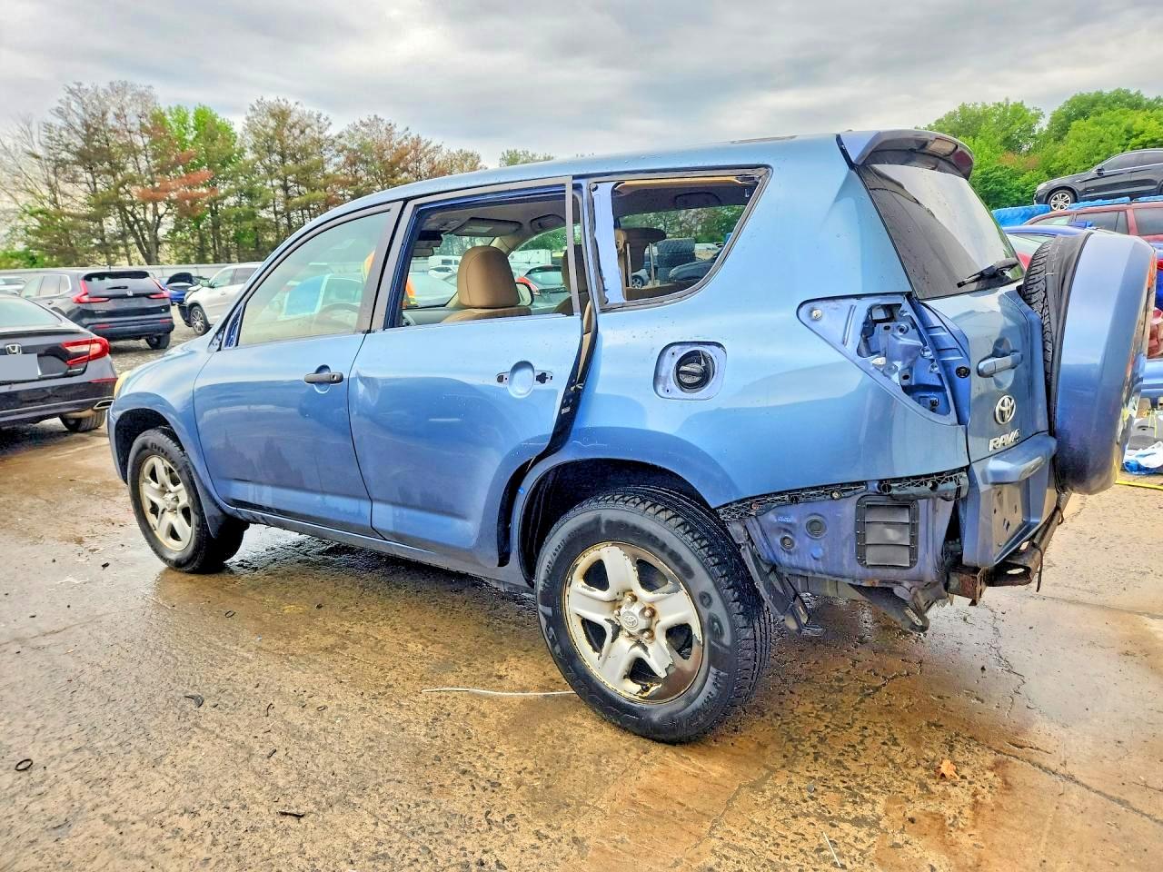 2011 Toyota Rav4 Base Blue vin: 2T3BF4DV5BW105331