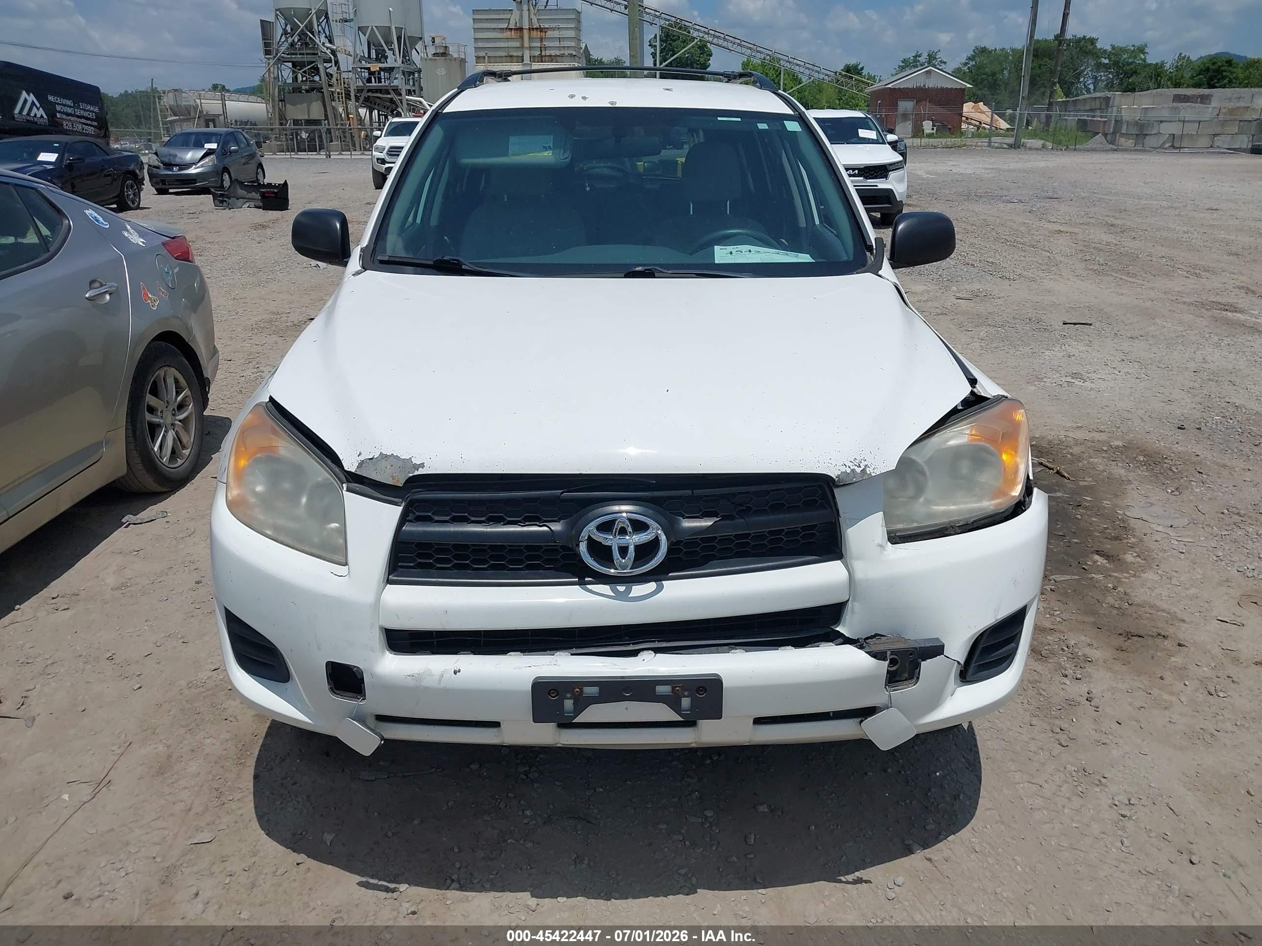 2011 Toyota Rav4   White vin: 2T3BF4DV5BW108214