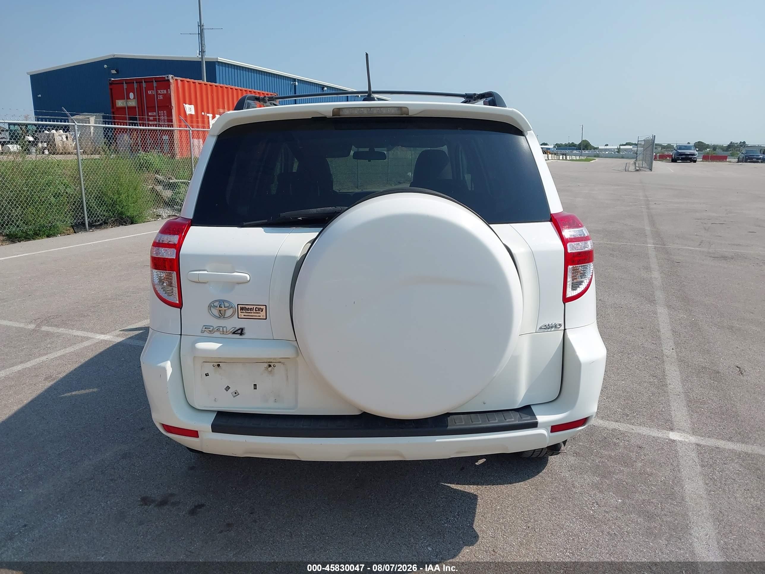 2011 Toyota Rav4   Белый vin: 2T3BF4DV5BW119164