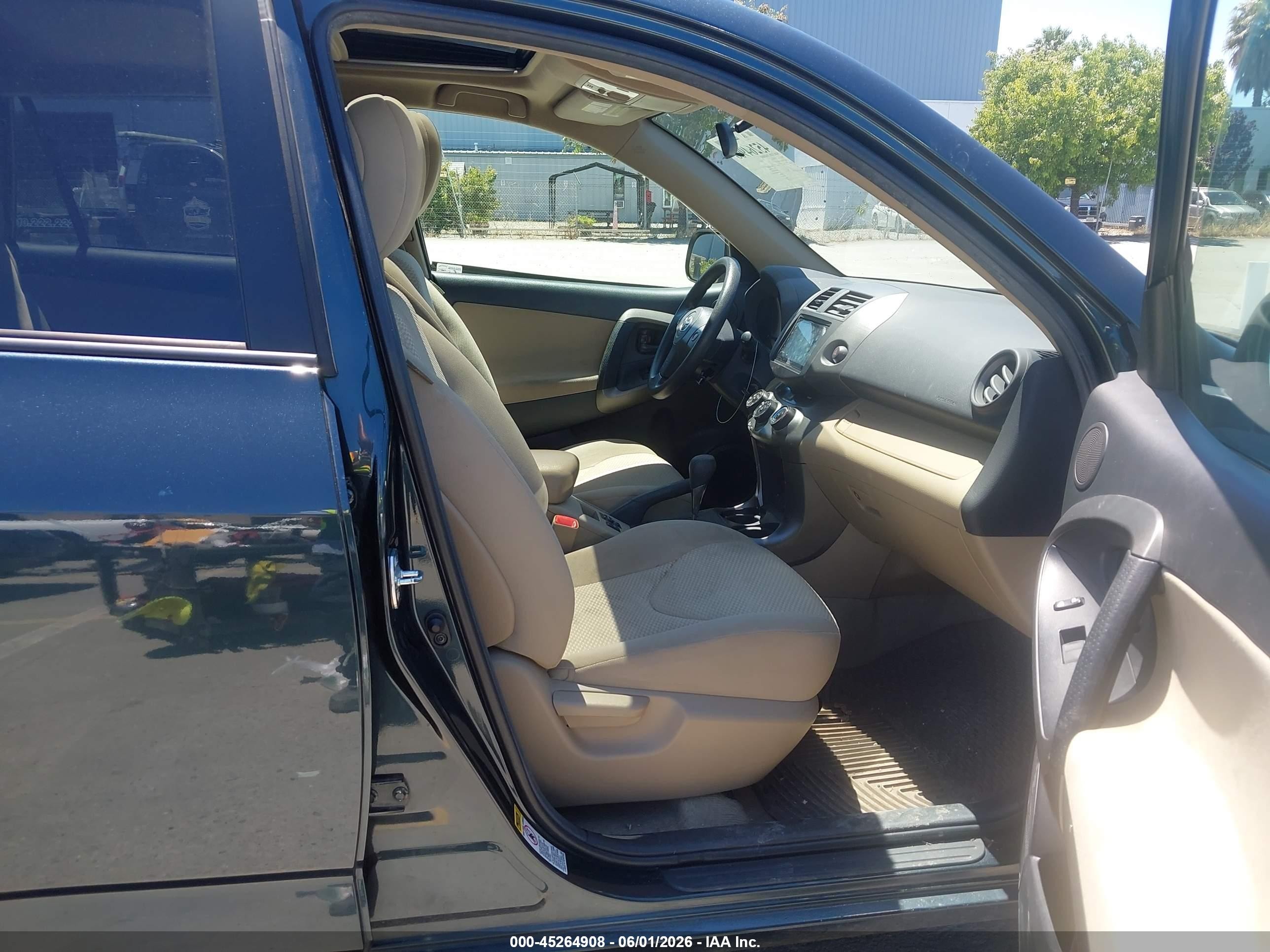2011 Toyota Rav4   Green vin: 2T3BF4DV5BW123411