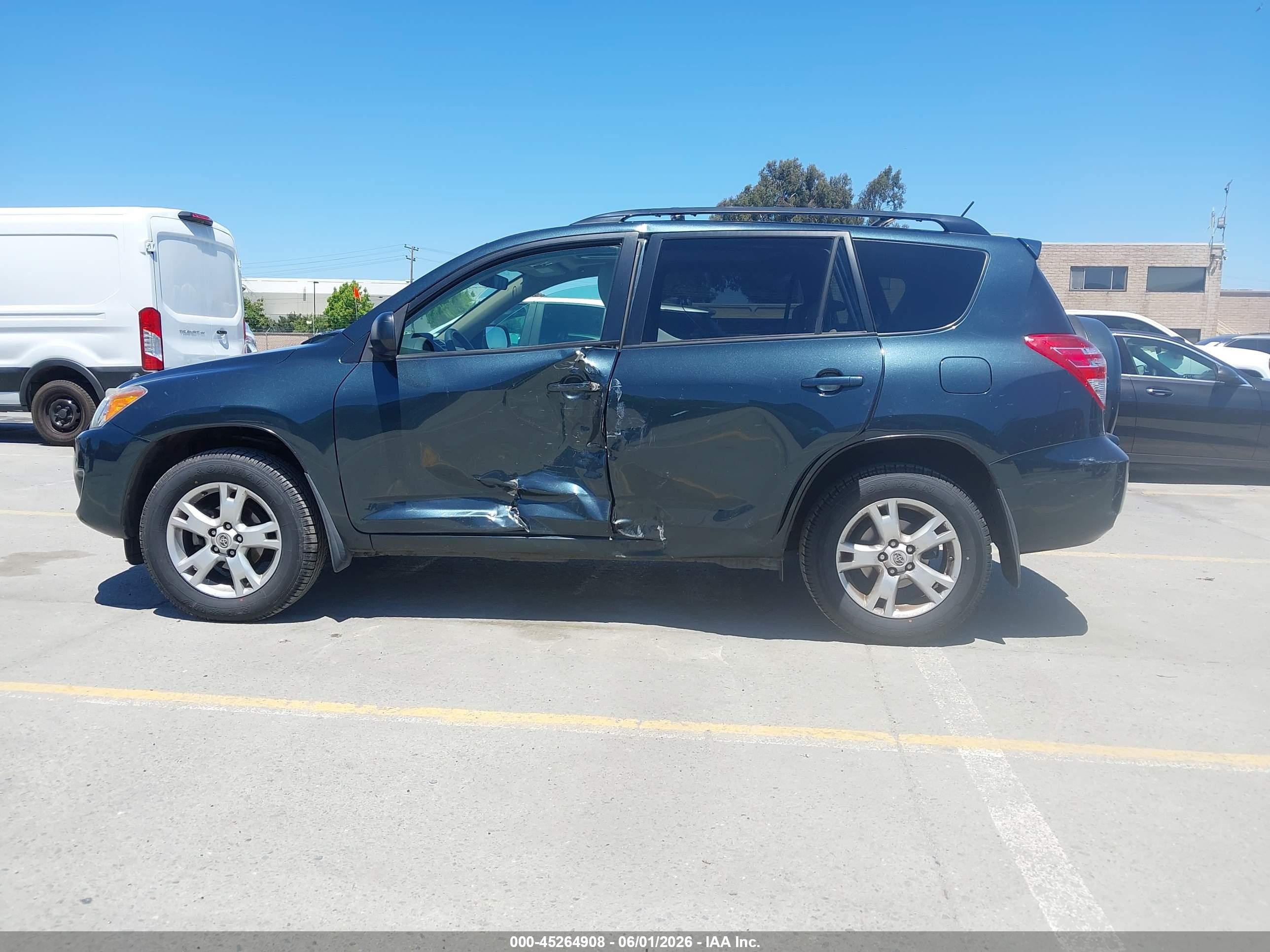 2011 Toyota Rav4   Green vin: 2T3BF4DV5BW123411