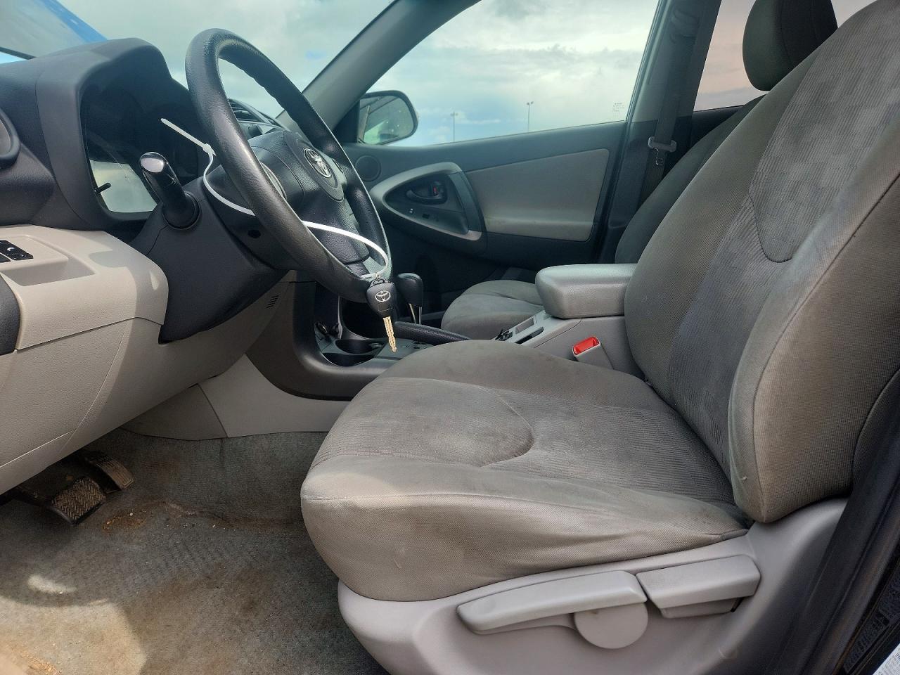2011 Toyota Rav4 Base Black vin: 2T3BF4DV5BW129127