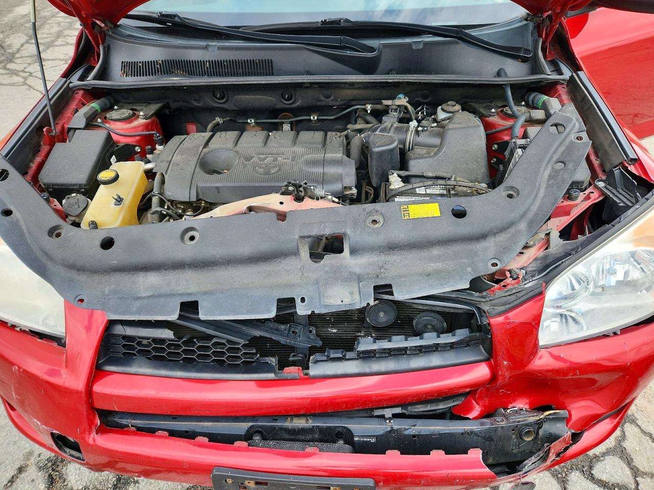 2011 Toyota Rav4 Base Red vin: 2T3BF4DV5BW145182