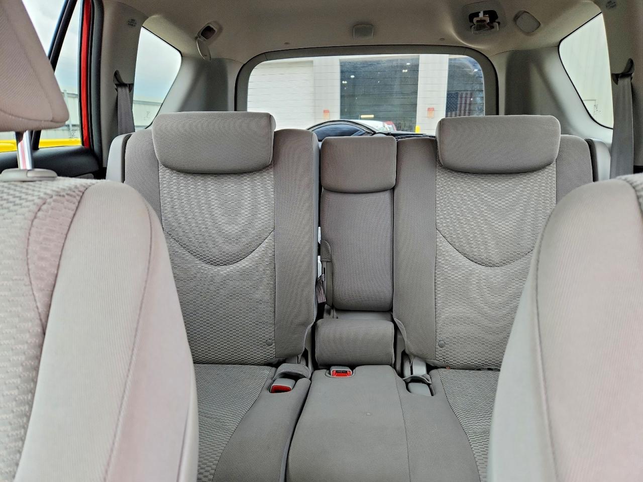 2011 Toyota Rav4 Base Red vin: 2T3BF4DV5BW145182