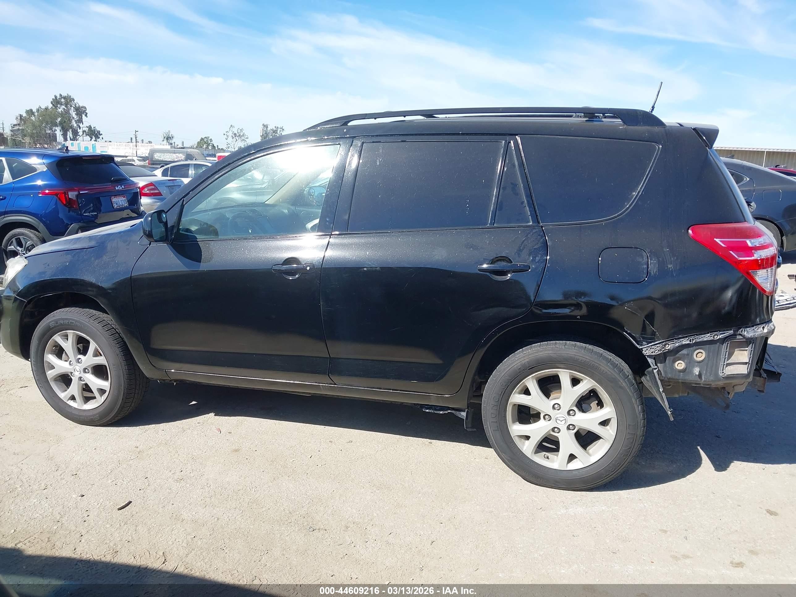 2011 Toyota Rav4 Black vin: 2T3BF4DV5BW149197