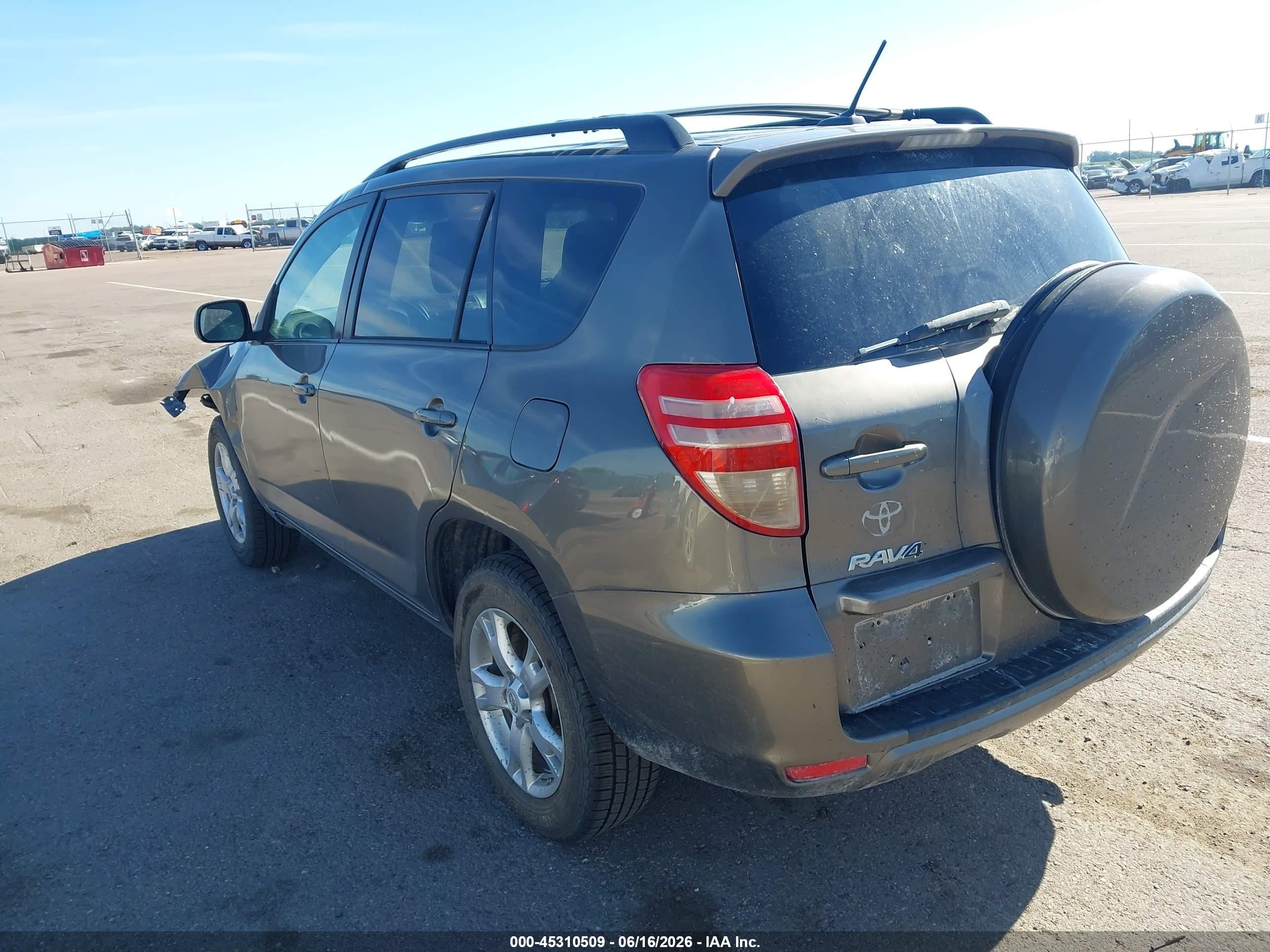 2011 Toyota Rav4   Brown vin: 2T3BF4DV5BW150205